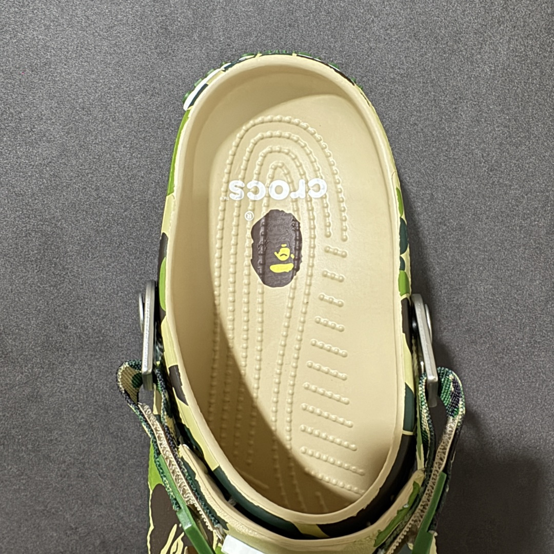 图片[6]-【莞产原厂版】BAPE x Crocs卡骆驰 洞洞鞋联名4色 东莞原厂出品，拼标过验！ 欢迎对比，顶级品质区别市面通货！ 同步官方尺码： M4=36-37（22CM） M5=37-38（23CM） M6=38-39（24CM） M7=39-40 (25CM) M8=40-41 (26CM) M9=42-43（27CM） M10=43-44（28CM） M11=45-46 （29CM）-选品中心