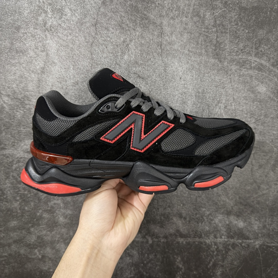 【纯原版】 New Balance NB9060 联名款 复古休闲运动慢跑鞋 GC9060JR 全套原楦原纸板原厂数据开发 进口三明治网面 原装进口翻毛皮料正确绒感卡色 正确中底拉帮中底网布细节 原厂标裁 带紫光防伪 定制后跟透明水晶模块 冲裁组合 大底贴合程度胶水上色把控完美 整洁度挑战全网艺术家 多道序QC把关品质完善 匠心打造 耗时两个月开发完成 工艺极其复杂难度可想而知 新开独立私模大底 全网唯一正确六层组合大底 高端零售专供产物 尺码：36 37 37.5 38 38.5 39 40 40.5 41 42 42.5 43 44 45 46.5-选品中心