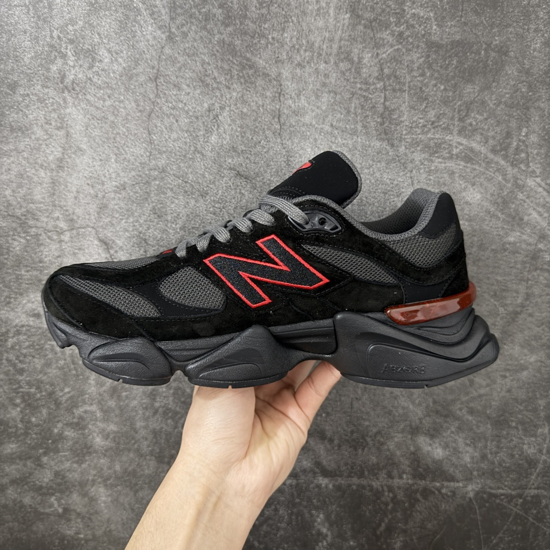 图片[2]-【纯原版】 New Balance NB9060 联名款 复古休闲运动慢跑鞋 GC9060JR 全套原楦原纸板原厂数据开发 进口三明治网面 原装进口翻毛皮料正确绒感卡色 正确中底拉帮中底网布细节 原厂标裁 带紫光防伪 定制后跟透明水晶模块 冲裁组合 大底贴合程度胶水上色把控完美 整洁度挑战全网艺术家 多道序QC把关品质完善 匠心打造 耗时两个月开发完成 工艺极其复杂难度可想而知 新开独立私模大底 全网唯一正确六层组合大底 高端零售专供产物 尺码：36 37 37.5 38 38.5 39 40 40.5 41 42 42.5 43 44 45 46.5-选品中心