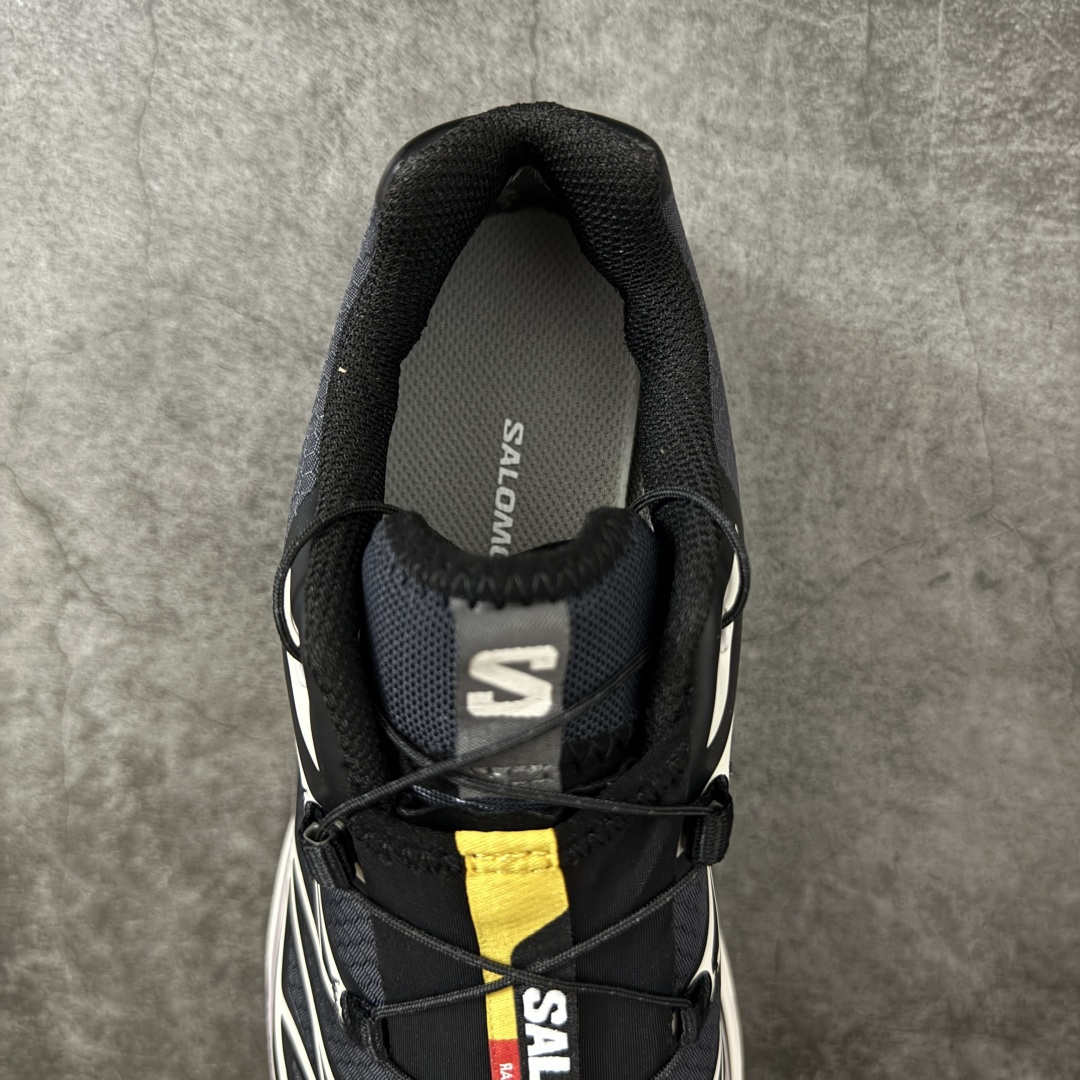 图片[8]-【PZ防水版】 Salomon XT-6 Gore-Tex防水款 萨洛蒙复古潮流户外机能登山跑鞋 黑粉色 478614 真正防水版本 区别假材料 纯原外贸平台特供订单 耗时半年巨作 全套原纸板楦头开发 原厂特供网布配套加持 确保原汁原味 完美呈现版型 原档数据独家私模五层组合大底 原装Ortholite轻量化鞋垫 中底布带钢印编号 原厂TPU锁扣 进口港宝加持 后跟自然饱满 还原公司包裹性 鞋面以“锯齿”状的包裹系统呈现 在基色底之下加入了各种色点缀 将公司的最新技术和时尚前卫的造型融入耐用的长跑款式中 鞋面由 TPU 薄膜制成 并焊接在高耐磨网眼上 使其既时尚又坚固 由 ACS底盘支撑 可增强稳定性和支撑力 以及由橡胶凸耳 Contragrip外底覆盖的 EVA 缓冲中底 旨在应对崎岖的地形 鞋舌上的彩色Salomon 标签、Quicklace 系统以及鞋头、鞋舌和鞋跟上的附加品牌使细节更加完美 让穿着者可以轻松驾驭户外与通勤下的任何运动生活场景 无缝鞋身户外随意纵横 颜值与脚感兼备 出街通勤 绝对非常吸睛 你值得拥有 尺码：36 36.5 37.5 38 38.5 39 40 40.5 41 42 42.5 43 44 44.5 45-莆田鞋