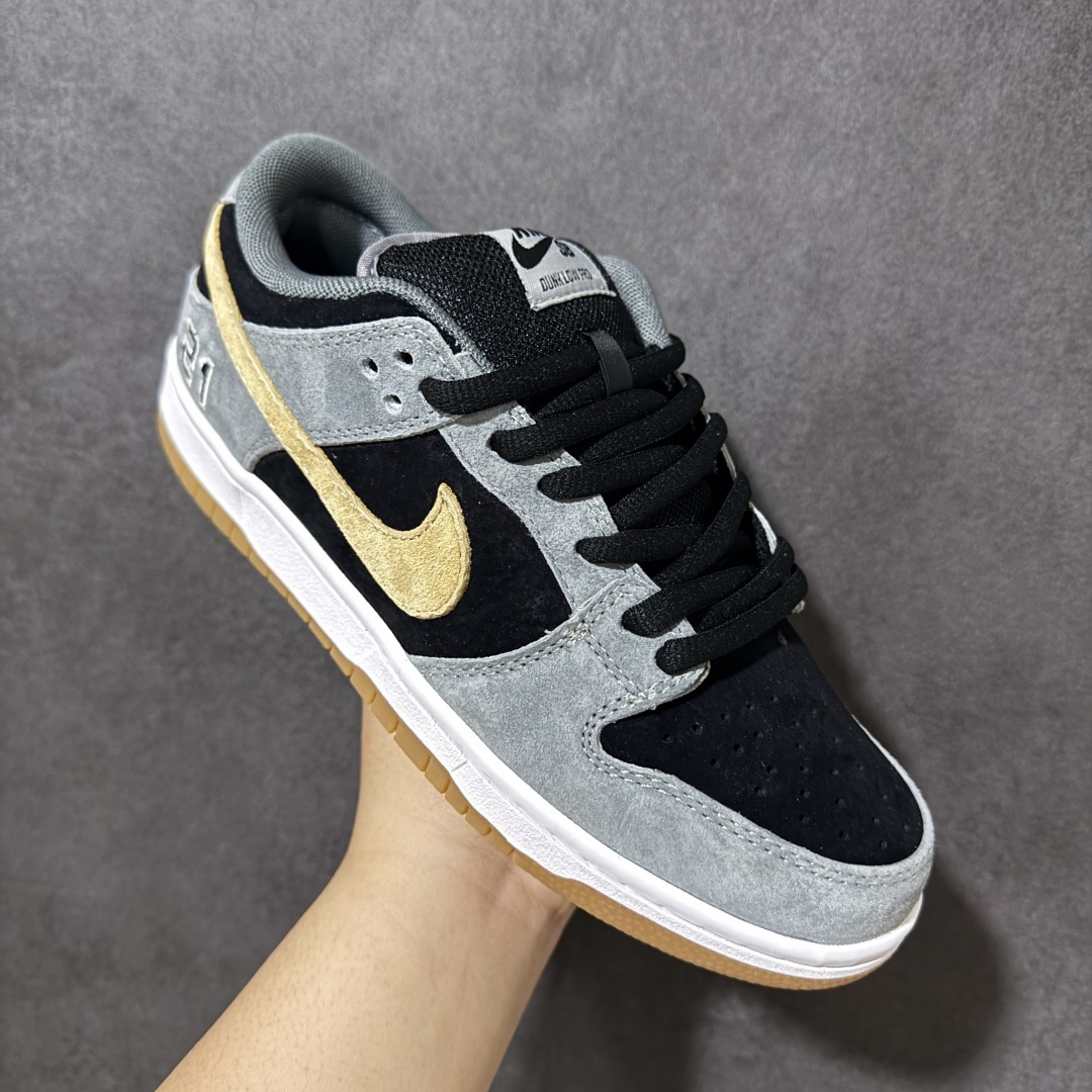 图片[3]-【公司级】耐克Nike SB Dunk Low扣篮系列低帮休闲运动滑板板鞋采用软质牛剖皮鞋面材质#正确后跟反口里弧度#原厂中底布正确印刷#鞋垫嵌入缓震乳胶+Sole真气垫装置#原比值开发耐磨橡胶大底❗ 货号：BQ6817-204 尺码：36 36.5 37.5 38 38.5 39 40 40.5 41 42 42.5 43 44 44.5 45 46-选品中心
