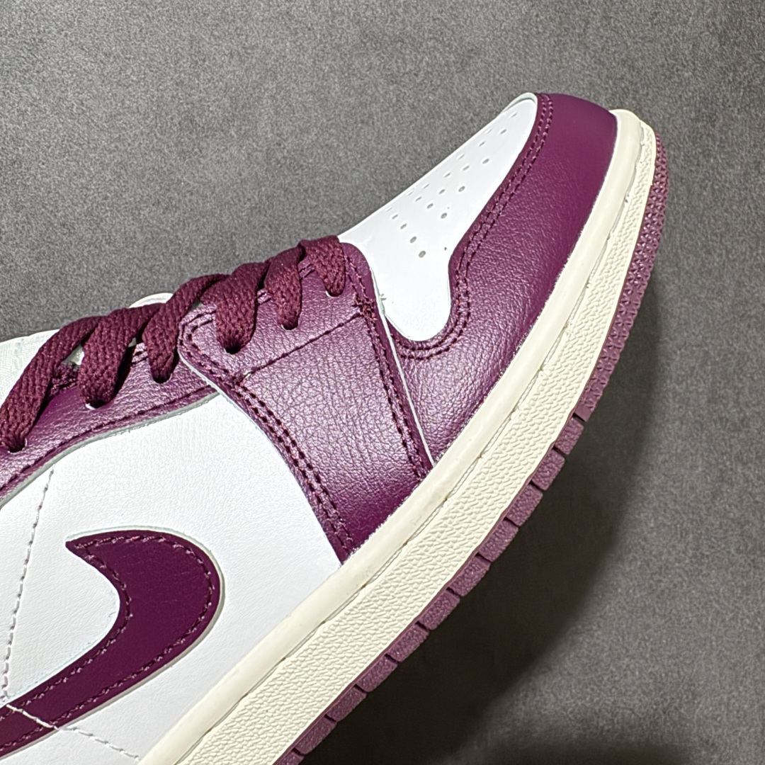 图片[8]-【H11纯原】Nike Air Jordan 1 Low SE AJ1 乔一 舒适贴合 防滑耐磨 低帮 复古篮球鞋 货号：DC0774-161 尺码：35.5 36 36.5 37.5 38 38.5 39 40 40.5 41 42 42.5 43 44 45 46 47.5 #H11顶级纯原 纯原外贸平台特供订单 #全套原纸板楦头开发 #原厂特供材料配套加持 #确保原汁原味 完美呈现版型 #原档数据独家私模大底 #男女鞋同步官方开发至48.5 #原装进口轻量化鞋垫 #进口港宝加持 后跟自然饱满 还原公司包裹性 #鞋面采用原装数据贴合技术 #全方位贴合包裹脚型 #鞋跟部鞋底牵引设计 #提供强大的抓地性能 #更适应不同实战场地路面-选品中心