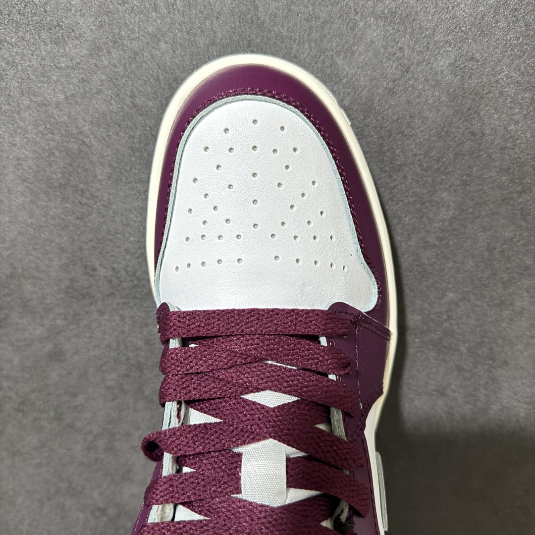 图片[5]-【H11纯原】Nike Air Jordan 1 Low SE AJ1 乔一 舒适贴合 防滑耐磨 低帮 复古篮球鞋 货号：DC0774-161 尺码：35.5 36 36.5 37.5 38 38.5 39 40 40.5 41 42 42.5 43 44 45 46 47.5 #H11顶级纯原 纯原外贸平台特供订单 #全套原纸板楦头开发 #原厂特供材料配套加持 #确保原汁原味 完美呈现版型 #原档数据独家私模大底 #男女鞋同步官方开发至48.5 #原装进口轻量化鞋垫 #进口港宝加持 后跟自然饱满 还原公司包裹性 #鞋面采用原装数据贴合技术 #全方位贴合包裹脚型 #鞋跟部鞋底牵引设计 #提供强大的抓地性能 #更适应不同实战场地路面-选品中心