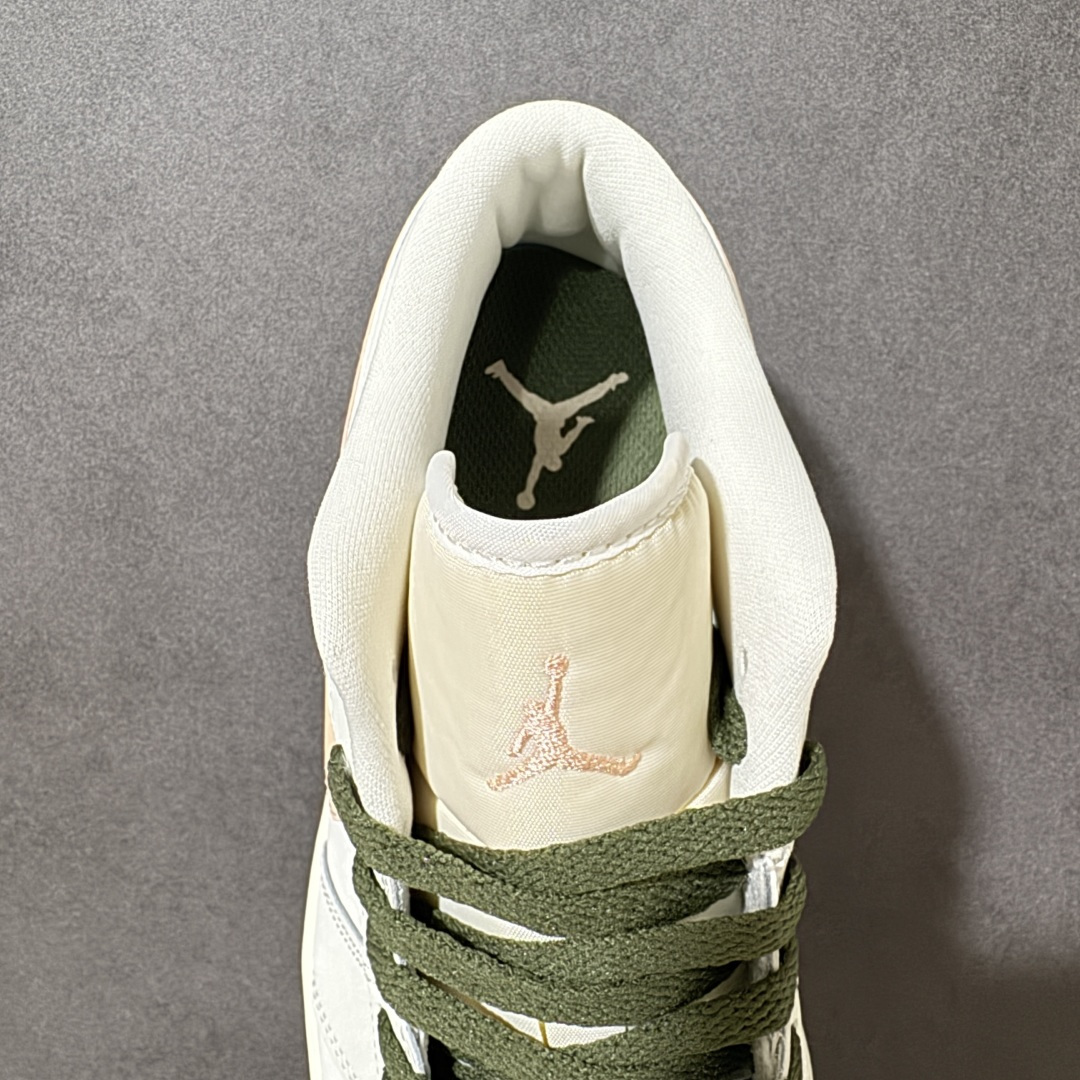图片[6]-【K版纯原】Air Jordan AJ1 Low 低帮 DC0774-111 全新流水线出品 市场第二梯队最强版 全部原鞋开发 原楦原纸板开发 全鞋电脑针车 原厂内置全掌气垫 原盒内在原标 唯一Zp原版鞋带绑法 免检产品 全新2022版型 全头层皮料 完美零毛边处理 原厂配置全掌气垫 价格定位良心 新配色陆续出货 尺码：36-46-选品中心