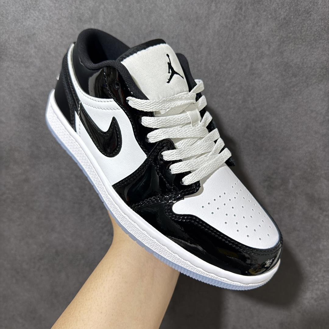 图片[2]-【H11纯原】Nike Air Jordan 1 Low SE AJ1 乔一 舒适贴合 防滑耐磨 低帮 复古篮球鞋 货号：DV1309-100 尺码：35.5 36 36.5 37.5 38 38.5 39 40 40.5 41 42 42.5 43 44 45 46 47.5 #H11顶级纯原 纯原外贸平台特供订单 #全套原纸板楦头开发 #原厂特供材料配套加持 #确保原汁原味 完美呈现版型 #原档数据独家私模大底 #男女鞋同步官方开发至48.5 #原装进口轻量化鞋垫 #进口港宝加持 后跟自然饱满 还原公司包裹性 #鞋面采用原装数据贴合技术 #全方位贴合包裹脚型 #鞋跟部鞋底牵引设计 #提供强大的抓地性能 #更适应不同实战场地路面-选品中心
