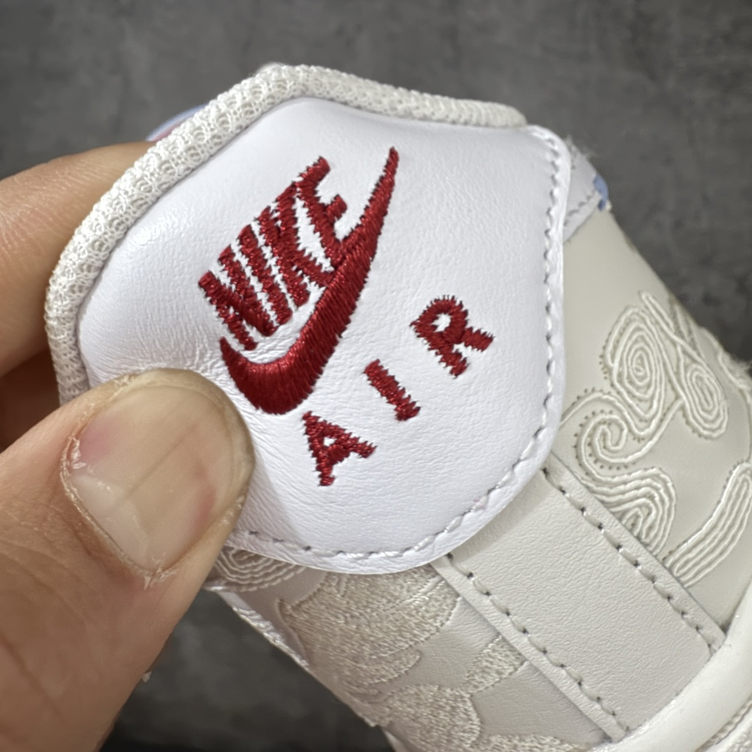 图片[2]-【CS纯原版本】Nike Air Force 1\’07 Low 马年限定 空军一号低帮休闲板鞋 IQ1119-011  纯原原厂皮料 原版品质 专柜特供 原楦头原纸板 定制五金配件 内置全掌气垫 原厂鞋底   尺码：36 36.5 37.5 38 38.5 39 40 40.5 41 42 42.5 43 44 44.5 45 46-选品中心