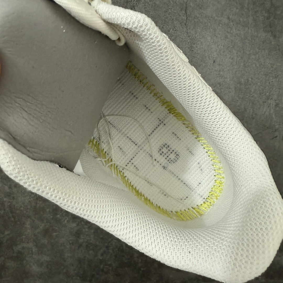 图片[8]-【CS纯原版本】Nike Air Force 1\’07 Low 马年限定 空军一号低帮休闲板鞋 IQ1119-011  纯原原厂皮料 原版品质 专柜特供 原楦头原纸板 定制五金配件 内置全掌气垫 原厂鞋底   尺码：36 36.5 37.5 38 38.5 39 40 40.5 41 42 42.5 43 44 44.5 45 46-选品中心