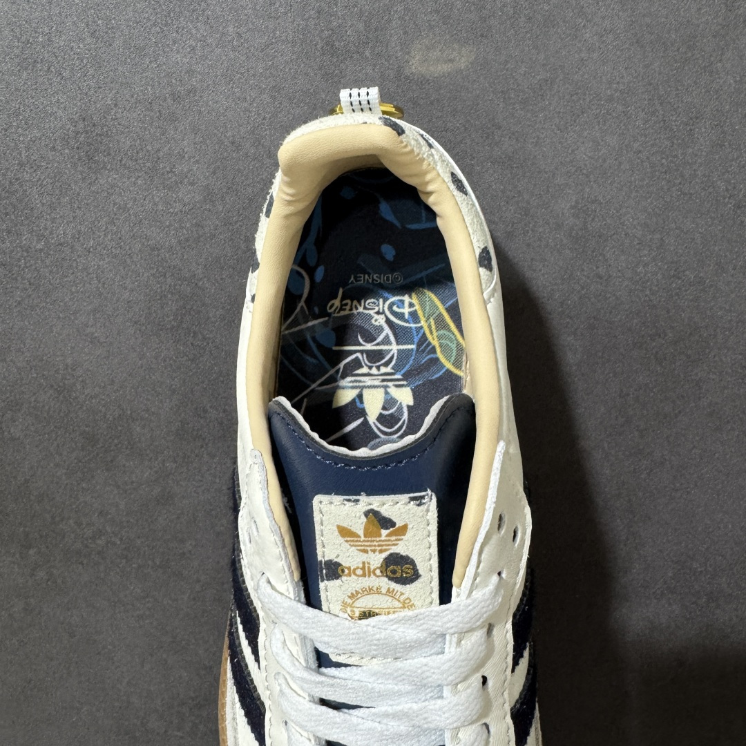 图片[6]-【公司级】阿迪达斯联乘迪士尼©Disney卡通人物/《101 忠狗》x Adidas Originals Samba OG\”101 Dalmatians Penny \”桑巴舞系列绅士德训足球风百搭低帮休闲运动板鞋“联名米白黑斑点狗生胶底”KJ5990 尺码：36 36⅔ 37⅓ 38 38⅔ 39⅓ 40 40⅔ 41⅓ 42 42⅔ 43⅓ 44 45-选品中心