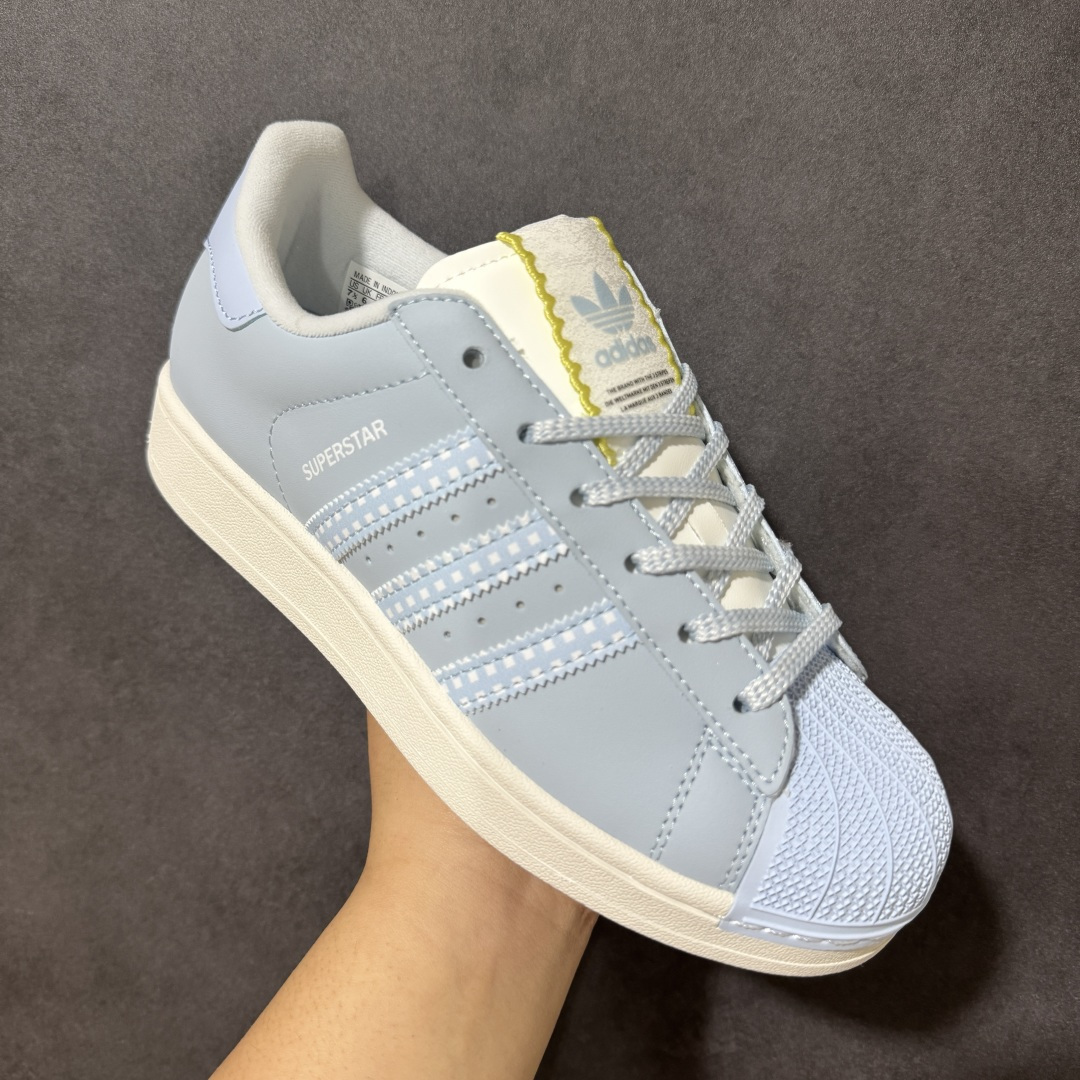 图片[3]-【公司级】Adidas Originals Superstar 二代 2026全新版本 贝壳头官方同步 渠道正品订单 诠释市场最高工艺水平 贝壳头经典小白板鞋 专柜上架同步配色 全鞋进口头层皮料打造。区别市面普通真标版本，进出专柜无压力 货号： HQ26462332 尺码： 36 36.5 37.5 38 38.5 39 40 40.5 41 42 42.5 43 44 45-选品中心