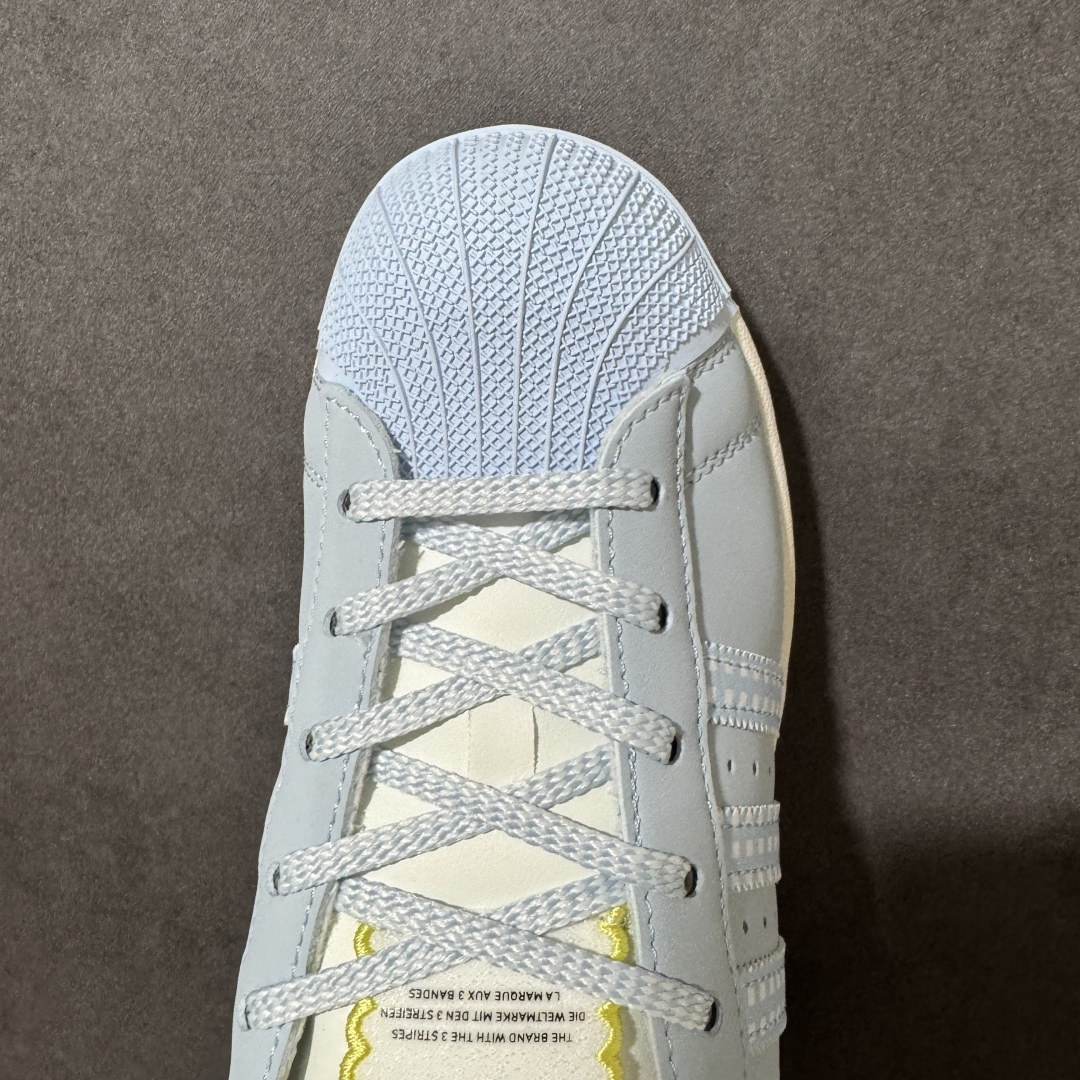 图片[5]-【公司级】Adidas Originals Superstar 二代 2026全新版本 贝壳头官方同步 渠道正品订单 诠释市场最高工艺水平 贝壳头经典小白板鞋 专柜上架同步配色 全鞋进口头层皮料打造。区别市面普通真标版本，进出专柜无压力 货号： HQ26462332 尺码： 36 36.5 37.5 38 38.5 39 40 40.5 41 42 42.5 43 44 45-选品中心