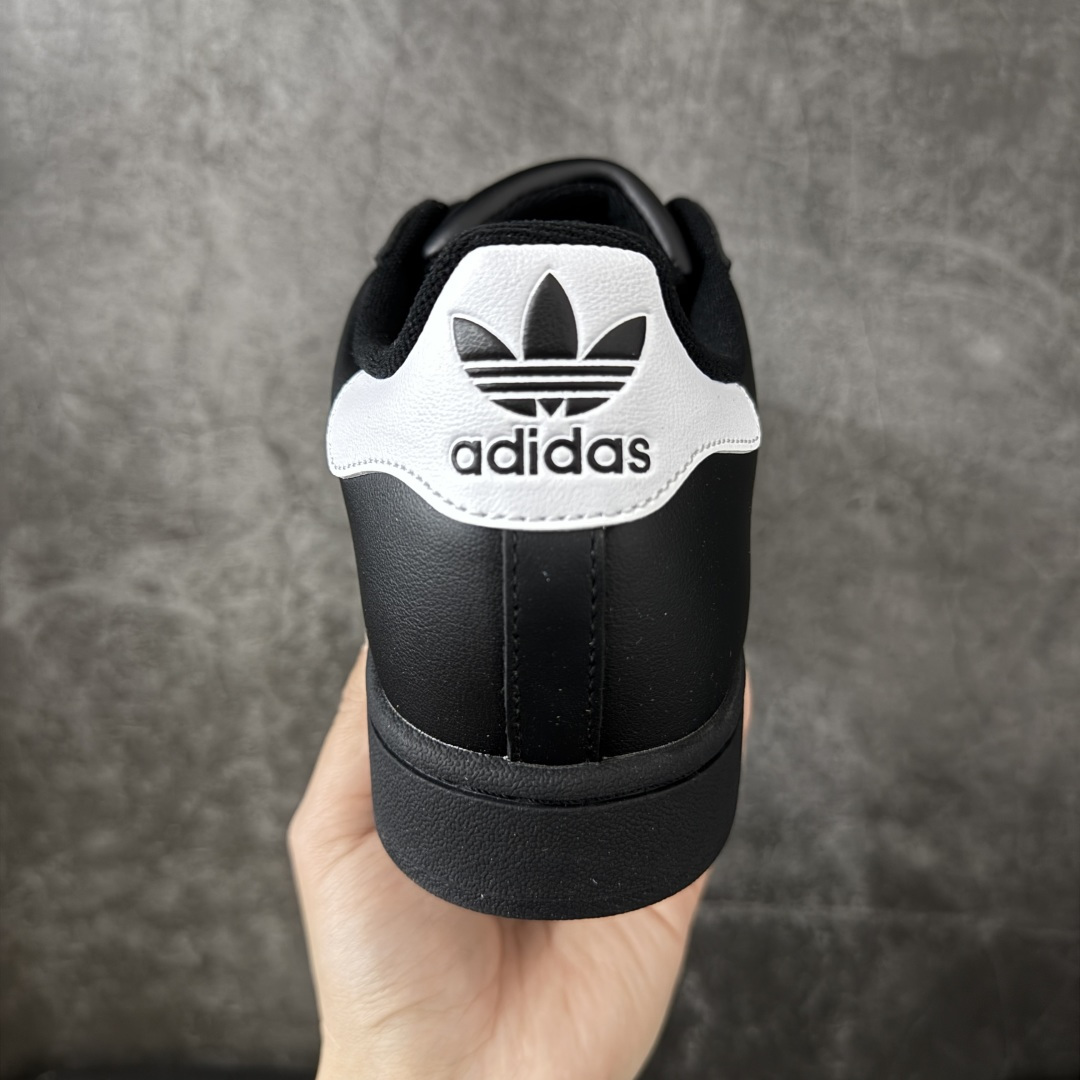 图片[4]-【H11顶级头层版】adidas originals Superstar 2 贝壳头 简约经典 舒适时尚 复古板鞋 男女同款 黑白 货号：JI0079 全新升级版 皮料改进至头层原厂皮 原盒 原底原料 开模打造 原厂织唛鞋标 高精密准度 原楦原纸板开发 匹配原版98%以上 后跟垫棉独家呈现 反口里弧度正确 原厂鞋垫 背胶 后跟电绣针数 与正品一致 原厂皮料 原厂车缝线 质感无敌 皮料切割干净 无任何毛边 清洁度细节完美 进口港宝加持 后跟自然饱满 还原公司包裹性 鞋面采用原装数据贴合技术 全方位贴合包裹脚型 鞋跟部鞋底牵引设计 提供强大的抓地性能 更适应不同实战场地路面 尺码：35.5 36 36.5 37.5 38 38.5 39 40 40.5 41 42 42.5 43 44 45-选品中心