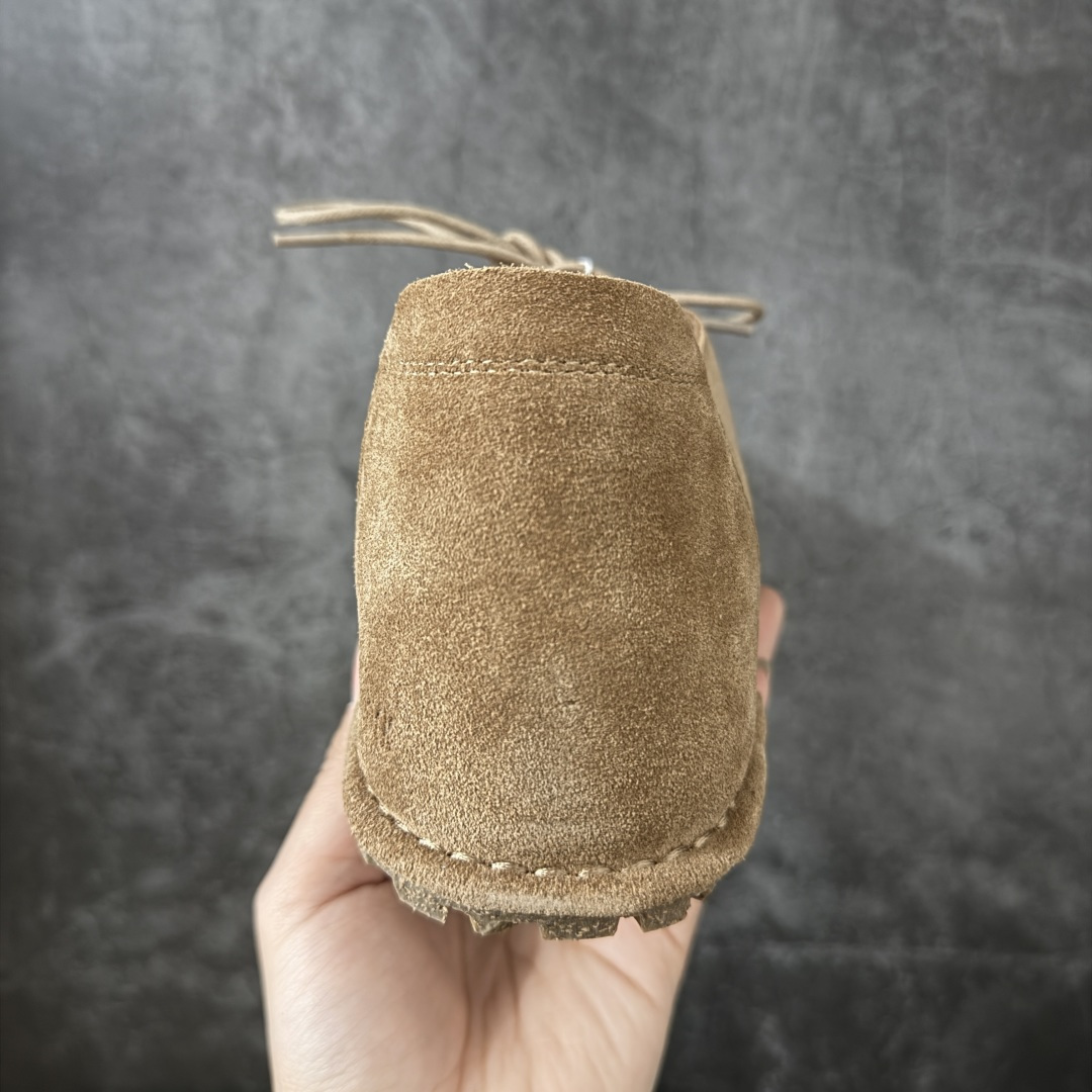 图片[4]-【公司级】博肯-Birkenstock Utti Lace 勃肯绒面革 时尚复古 低帮 生活休闲鞋 老钱风 包头袋鼠鞋 牛皮绒面革复古鞋 时下大火的老钱风，乐福式设计鞋头增加了优雅的气质！可为各式休闲或优雅造型增添休闲风范 磨砂牛皮革 实用的马克线阵车在鞋头的手工质感 货号：1027321 尺码：35-45-选品中心