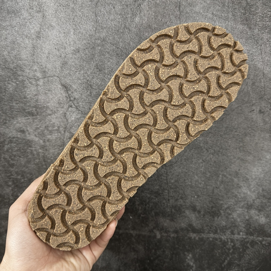 图片[9]-【公司级】博肯-Birkenstock Utti Lace 勃肯绒面革 时尚复古 低帮 生活休闲鞋 老钱风 包头袋鼠鞋 牛皮绒面革复古鞋 时下大火的老钱风，乐福式设计鞋头增加了优雅的气质！可为各式休闲或优雅造型增添休闲风范 磨砂牛皮革 实用的马克线阵车在鞋头的手工质感 货号：1027321 尺码：35-45-选品中心