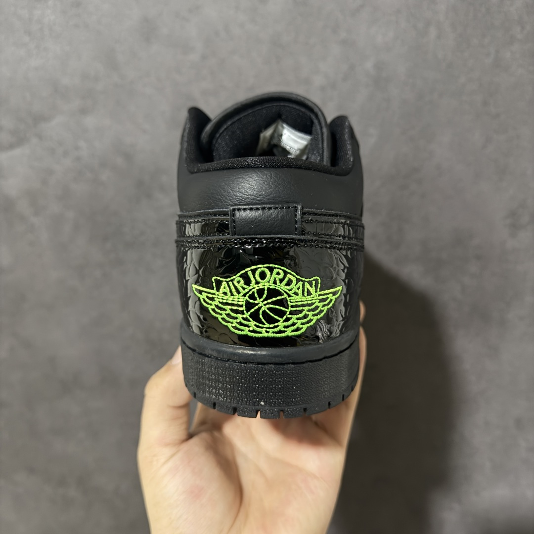 图片[4]-【K版纯原】Air Jordan AJ1 Low 低帮 IQ9701-010 全新流水线出品 市场第二梯队最强版 全部原鞋开发 原楦原纸板开发 全鞋电脑针车 原厂内置全掌气垫 原盒内在原标 唯一Zp原版鞋带绑法 免检产品 全新2022版型 全头层皮料 完美零毛边处理 原厂配置全掌气垫 价格定位良心 新配色陆续出货 尺码： 36-46带半码-选品中心