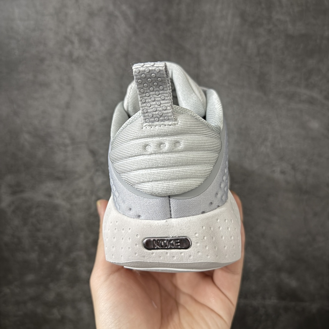 图片[4]-【正确版】Nike Mind 002 耐克 舒适柔软 科技训练鞋 黑科技产物 作为耐克首款结合神经科学研发的鞋款 它最大的设计在于鞋底 鞋底嵌有22个独立泡棉节点 上脚后能有效刺激足底触觉 搭配吸睛的外观 适合在运动后松时穿着 带来独特体验 货号： HQ4308-003 尺码： 36-45-选品中心