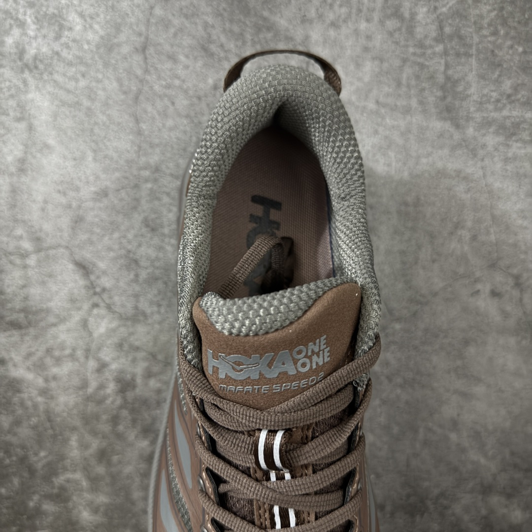 图片[8]-【公司级】Hoka Mafate Speed 2 马法特二代超轻厚底轻量山地跑步鞋 1126851 AYW  #轻量化材料Fresh Foam。超轻量中底全部用料过3C认证！ 滚动平衡科技减少33%能量消耗 ！第二代Mafate更是延续精髓设计，并调整了整体的鞋型，修身的鞋型，更加灵巧的感觉一下子来了。外底韧弹感十足的EVA泡绵，结合Vibram橡胶大底，性能稳定输出，无论是平时穿着还是在潮湿的梅雨季节跑步，都是非常优秀的搭配。  尺码：36 36.5 37 38 38.5 39 40 40.5 41 42 42.5 43 44 45-选品中心