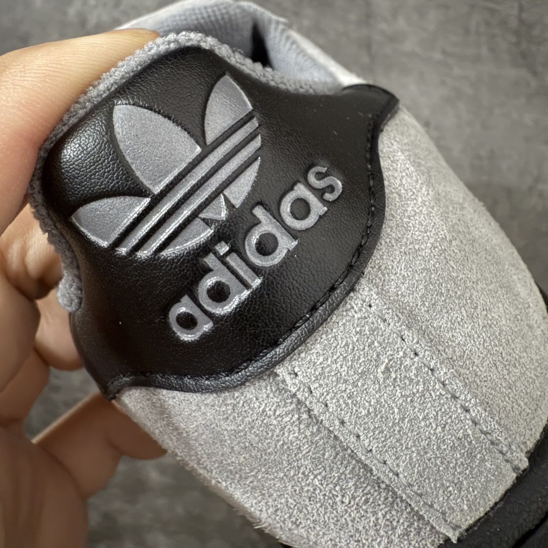 图片[2]-【H11顶级头层版】adidas originals Superstar 2 贝壳头 简约经典 舒适时尚 复古板鞋 男女同款 黑白 货号：JQ3222 全新升级版 皮料改进至头层原厂皮 原盒 原底原料 开模打造 原厂织唛鞋标 高精密准度 原楦原纸板开发 匹配原版98%以上 后跟垫棉独家呈现 反口里弧度正确 原厂鞋垫 背胶 后跟电绣针数 与正品一致 原厂皮料 原厂车缝线 质感无敌 皮料切割干净 无任何毛边 清洁度细节完美 进口港宝加持 后跟自然饱满 还原公司包裹性 鞋面采用原装数据贴合技术 全方位贴合包裹脚型 鞋跟部鞋底牵引设计 提供强大的抓地性能 更适应不同实战场地路面 尺码：35.5 36 36.5 37.5 38 38.5 39 40 40.5 41 42 42.5 43 44 45-选品中心