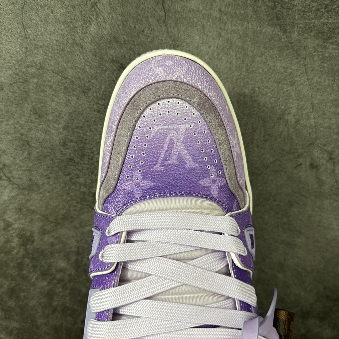 图片[5]-【纯原礼盒版本】LV Louis Vuitton Trainer 低帮休闲板鞋 代购级别 ZP级全套包装 原版购入历时近两个月开发打造！ 经典多拼色超好看 原版完美楦型 调试了两个月 鞋面独家订制压纹粒面小牛皮 大底TPU、模具费2w+ 质感媲美原版 垫脚聚米微料加透气英伦网布 细节原版一致 ❗️请注意区分市面通货材料 版型 包装配件 尺码： 39 40 41 42 43 44 45 46-选品中心