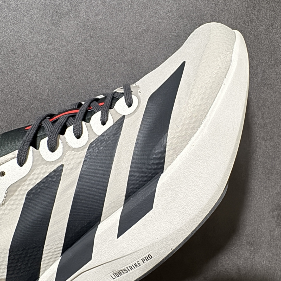 图片[8]-【TD版本】Adidas Adizero Evo SL 阿迪达斯 舒适百搭防滑耐磨 低帮 休闲跑步鞋 中底配置方面搭载全掌Lightstrike Pro 鞋面采用透气网面 契合日常训练鞋的定位 外底给到了橡胶 更加防滑耐磨 货号：KJ3670 尺码：36 36.5 37 38 38.5 39 40 40.5 41 42 42.5 43 44 45-选品中心