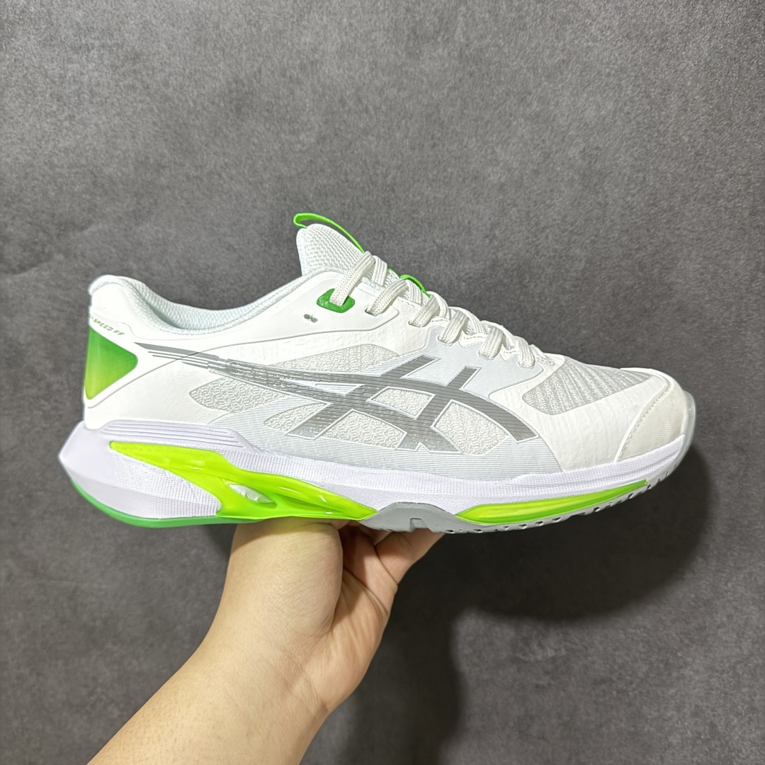 【公司级】Asics Solution Speed FF 4 亚瑟士轻量速度型网球鞋 DYNAWRAP 技术可提升稳定性 FLYTEFOAM 科技打造轻量缓冲组件 FLYTEFOAM Propel 技术鞋垫可提升吸震与回弹效果 TWISSTRUS 技术可提升速度与变向奔跑动作ASICSGRIP 科技可提升在球场上的抓地力 后足 GEL 缓冲科技可提供出色的避震效果AHAR 橡胶可提升耐用性 货号：1041A534-103 尺码： 36 36.5 37.5 38 38.5 39 40 40.5 41 42.5 43 44 45-选品中心