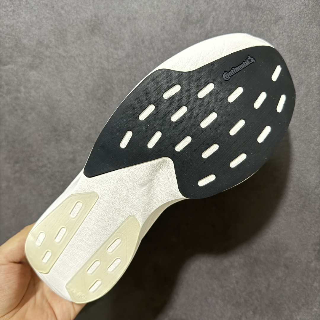 图片[9]-【公司级】Adidas Adizero Pro Evo SL 阿迪达斯 舒适百搭防滑耐磨 低帮 休闲跑步鞋 中底配置方面搭载全掌Lightstrike Pro 鞋面采用透气网面 契合日常训练鞋的定位 外底给到了橡胶 更加防滑耐磨 货号：KJ6172 尺码：36 36.5 37 38 38.5 39 40 40.5 41 42 42.5 43 44 45-选品中心