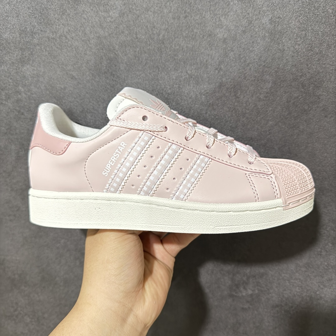【GX纯原】Ad Originals Superstar II 防滑耐磨 低帮贝壳头板鞋 同步官方配色，全新升级鞋型更，贴合脚型，标志性贝壳头+三条杠设计，复古又百搭，从60年代火到现在不是没道理 货号：KJ3968 尺码：35 36 36.5 37 38 38.5 39 40 40.5 41 42 42.5 43 44 45 编码：X10B200210-选品中心