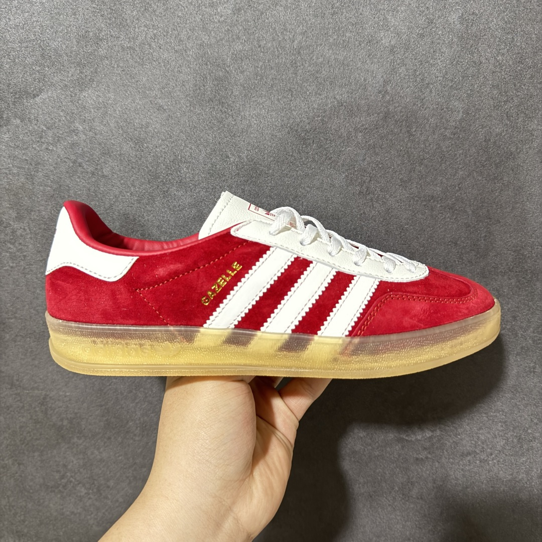 【公司级】adidas Originals Gazelle INdoor 三叶草休闲防滑耐磨低帮板鞋 鞋头出色设计 塑就出众贴合感 稳固的后跟贴合足部曲线设计 软弹舒适 不易磨脚 橡胶鞋底配合防滑纹路设计 平稳抓地 货号： IH9652 尺码： 36 36.5 37.5 38 38.5 39 40 40.5 41 42 42.5 43 44 45-选品中心