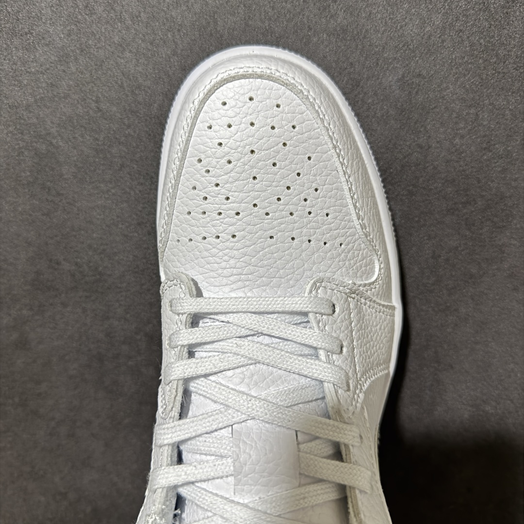 图片[5]-【K版纯原】Air Jordan AJ1 Low 低帮 IQ9381-100 全新流水线出品 市场第二梯队最强版 全部原鞋开发 原楦原纸板开发 全鞋电脑针车 原厂内置全掌气垫 原盒内在原标 唯一Zp原版鞋带绑法 免检产品 全新2022版型 全头层皮料 完美零毛边处理 原厂配置全掌气垫 价格定位良心 新配色陆续出货 尺码：36-46-选品中心
