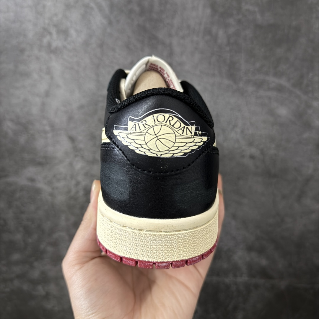 图片[4]-【DT版本】Nigel Sylvester x Air Jordan 1 Low OG Nitro \”Better With Time\” 低帮 黑白红 AJ1低邦 白黑红 尿渍2.0 男女同款 乔丹篮球鞋系列 IB8958-001 全新og系列出货 国内一线头部知名大厂出品 高端外贸零售专供品质 原鞋原楦头纸板开发 原厂气垫 原厂竖纹防尘纸 极致一眼正品既视感 整体楦型最大限度还原公司正品 尺码：40 40.5 41 42 42.5 43 44 44.5 45 46 47.5-选品中心