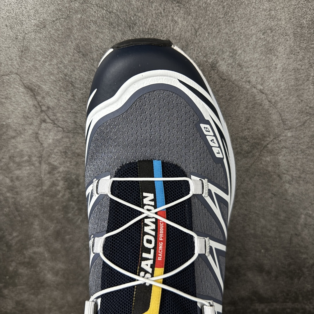 图片[5]-【纯原W1版】 Salomon XT-6 Expanse 一代 萨洛蒙复古潮流户外机能登山跑鞋 478640 纯原外贸平台特供订单 耗时半年巨作 全套原纸板楦头开发 原厂特供网布配套加持 确保原汁原味 完美呈现版型 原档数据独家私模五层组合大底 原装Ortholite轻量化鞋垫 中底布带钢印编号 原厂TPU锁扣 进口港宝加持 后跟自然饱满 还原公司包裹性 鞋面以“锯齿”状的包裹系统呈现 在基色底之下加入了各种色点缀 将公司的最新技术和时尚前卫的造型融入耐用的长跑款式中 鞋面由 TPU 薄膜制成 并焊接在高耐磨网眼上 使其既时尚又坚固 由 ACS底盘支撑 可增强稳定性和支撑力 以及由橡胶凸耳 Contragrip外底覆盖的 EVA 缓冲中底 旨在应对崎岖的地形 鞋舌上的彩色Salomon 标签、Quicklace 系统以及鞋头、鞋舌和鞋跟上的附加品牌使细节更加完美 让穿着者可以轻松驾驭户外与通勤下的任何运动生活场景 无缝鞋身户外随意纵横 颜值与脚感兼备 出街通勤 绝对非常吸睛 你值得拥有 尺码：36 36.5 37.5 38 38.5 39 40 40.5 41 42 42.5 43 44 44.5 45-选品中心
