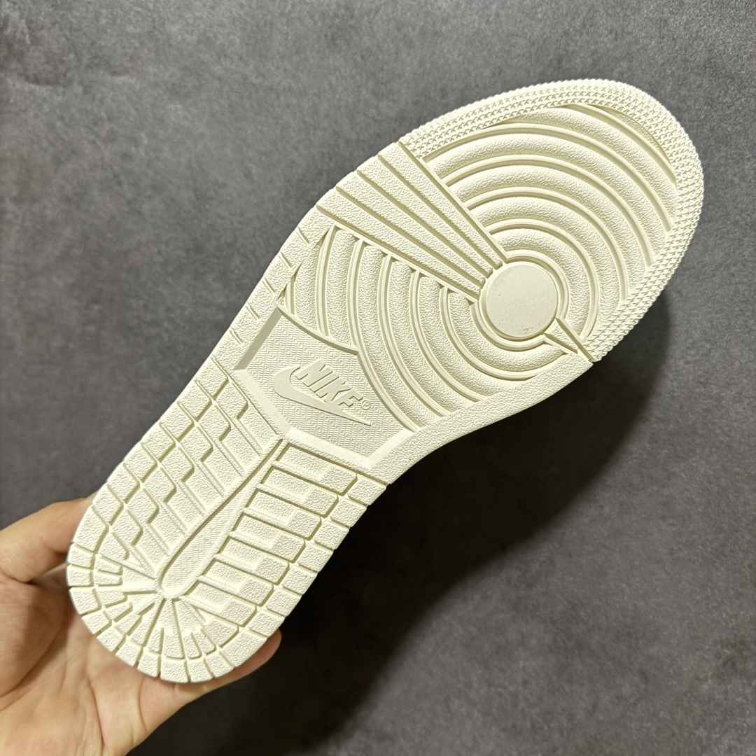 图片[9]-【K版纯原】Air Jordan AJ1 Low 低帮 IV5325-133 全新流水线出品 市场第二梯队最强版 全部原鞋开发 原楦原纸板开发 全鞋电脑针车 原厂内置全掌气垫 原盒内在原标 唯一Zp原版鞋带绑法 免检产品 全新2022版型 全头层皮料 完美零毛边处理 原厂配置全掌气垫 价格定位良心 新配色陆续出货 尺码：36-46-选品中心