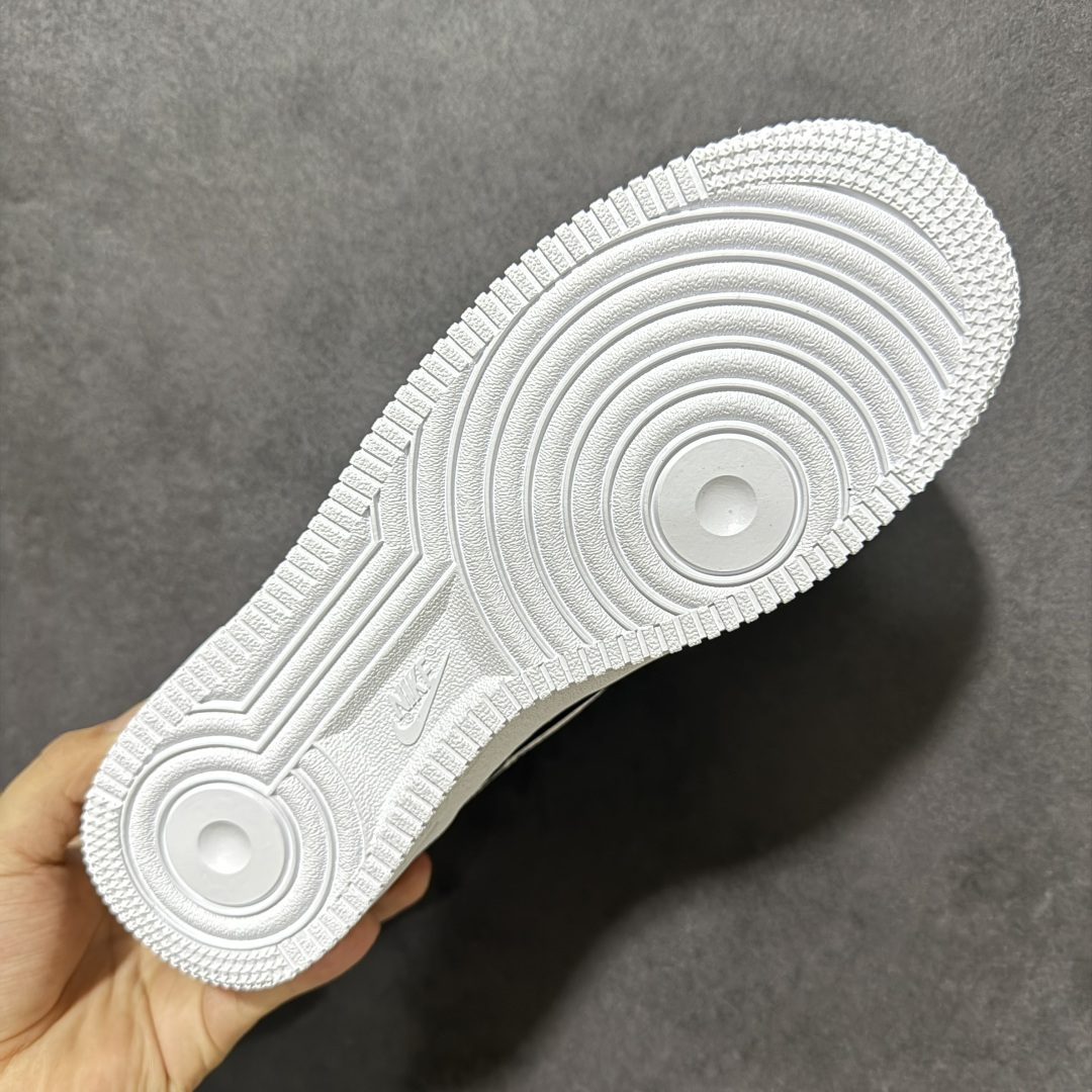 图片[9]-【定制版】NIke Air Force 1 \’07 Low 空军一号 低帮 运动鞋 休闲鞋 折边针车 工艺难度大 原楦头原纸板 原装鞋盒 定制五金配件 内置全掌气垫 原厂鞋底 货号：CZ0270-001 尺码：36 36.5 37.5 38 38.5 39 40 40.5 41 42 42.5 43 44 44.5 45-选品中心