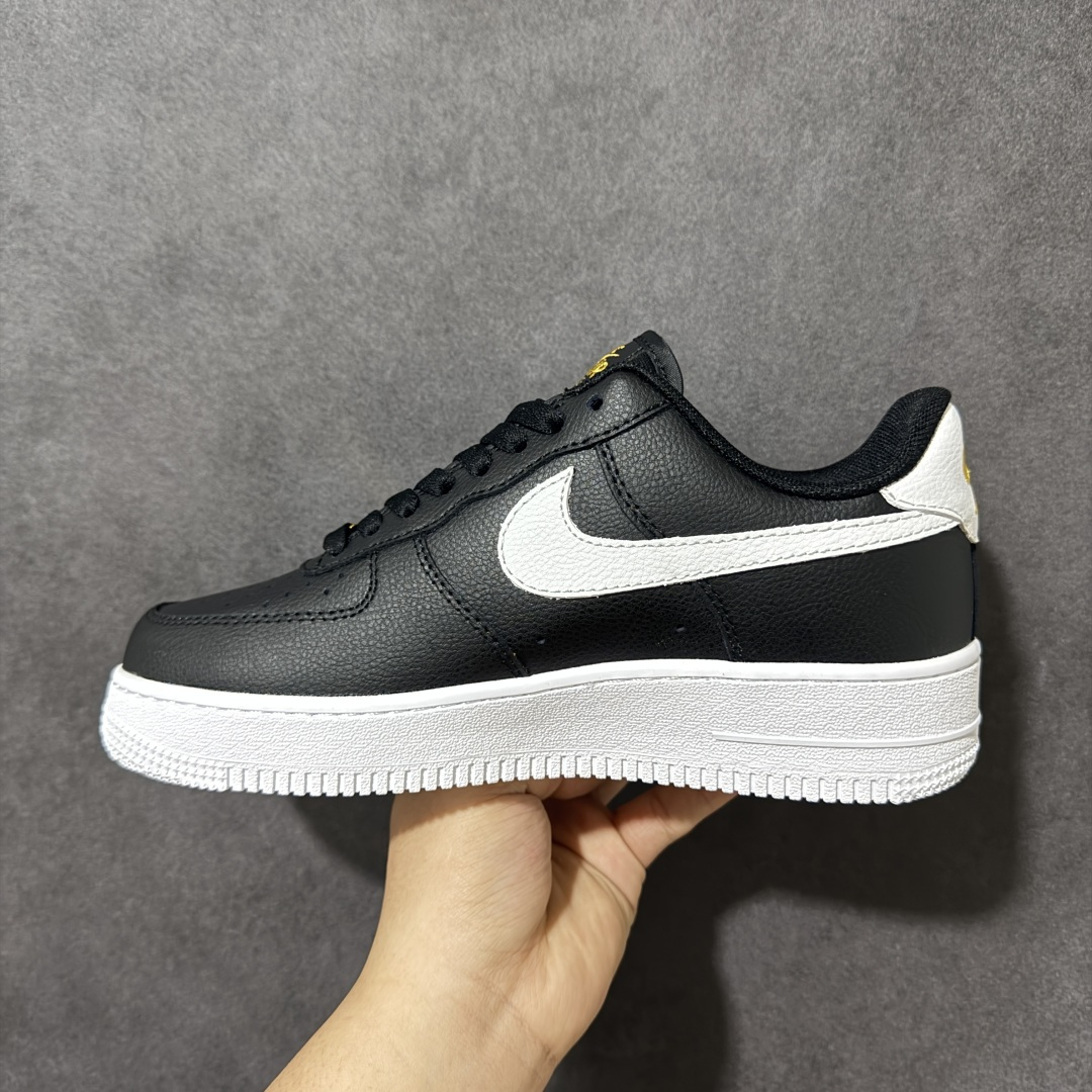 图片[2]-【定制版】NIke Air Force 1 \’07 Low 空军一号 低帮 运动鞋 休闲鞋 折边针车 工艺难度大 原楦头原纸板 原装鞋盒 定制五金配件 内置全掌气垫 原厂鞋底 货号：CZ0270-001 尺码：36 36.5 37.5 38 38.5 39 40 40.5 41 42 42.5 43 44 44.5 45-选品中心