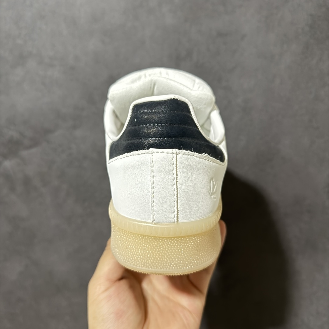 图片[4]-【公司级】adidas Samba XLG F百搭单品舒适百搭 潮流增高低帮板鞋 全新的设计Samba XIg 配置全新的渐变adidas鞋盒 加大加厚的鞋型设计 妥妥的时下流行面包鞋 鞋头麂皮加触感厚实牛皮鞋身 简单别致的设计适配不同的穿搭体验 加厚的EVA鞋底 让你重新体现不一样的SAMBA 时尚的潮流密码紧致的体现在简约的T头Samba XIg 货号：IH8643 尺码：36-45无半码-选品中心
