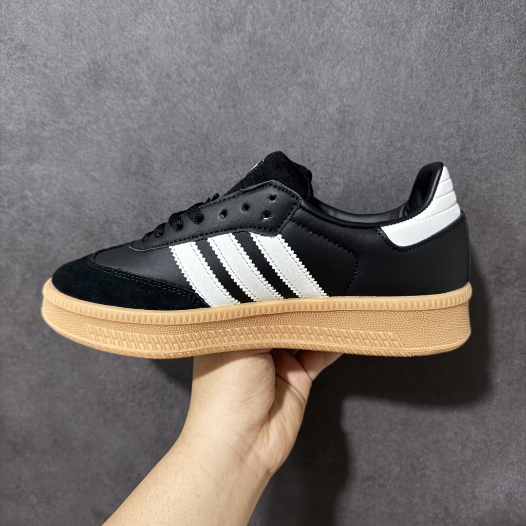 图片[2]-【公司级】adidas Samba XLG F百搭单品舒适百搭 潮流增高低帮板鞋 全新的设计Samba XIg 配置全新的渐变adidas鞋盒 加大加厚的鞋型设计 妥妥的时下流行面包鞋 鞋头麂皮加触感厚实牛皮鞋身 简单别致的设计适配不同的穿搭体验 加厚的EVA鞋底 让你重新体现不一样的SAMBA 时尚的潮流密码紧致的体现在简约的T头Samba XIg 货号：IE1379 尺码：36-45无半码-选品中心