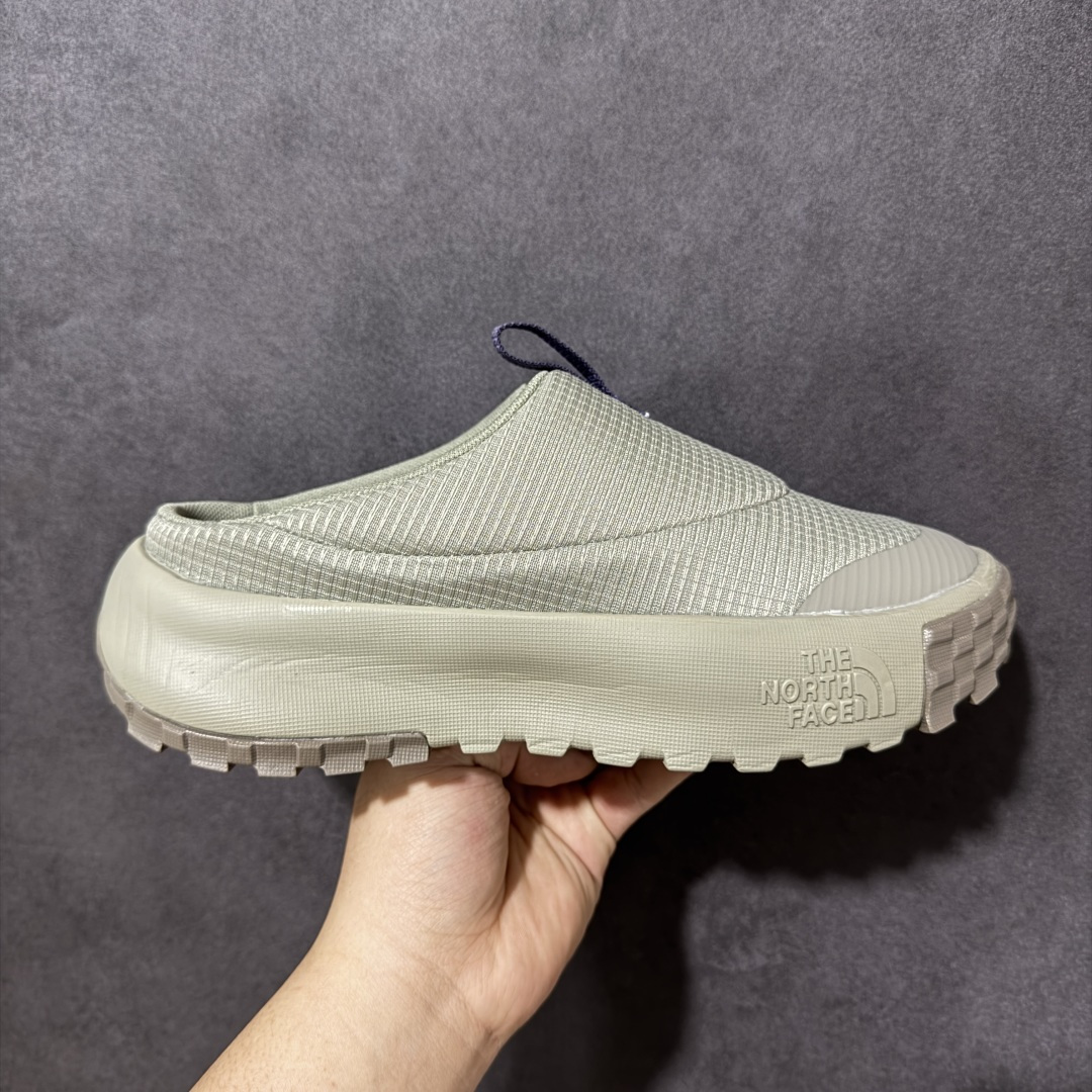 【外贸版】北面 THE NORTH FACE 低帮休闲凉拖鞋 包头拖鞋 毛毛虫一脚蹬 休闲半拖拖鞋 复古百搭厚底增高运动板鞋 居家室内外一脚蹬休闲面包鞋采用尼龙帆布鞋面材质#外置轻量PU鞋底 类型：男女鞋 尺码：36-45含半码-选品中心