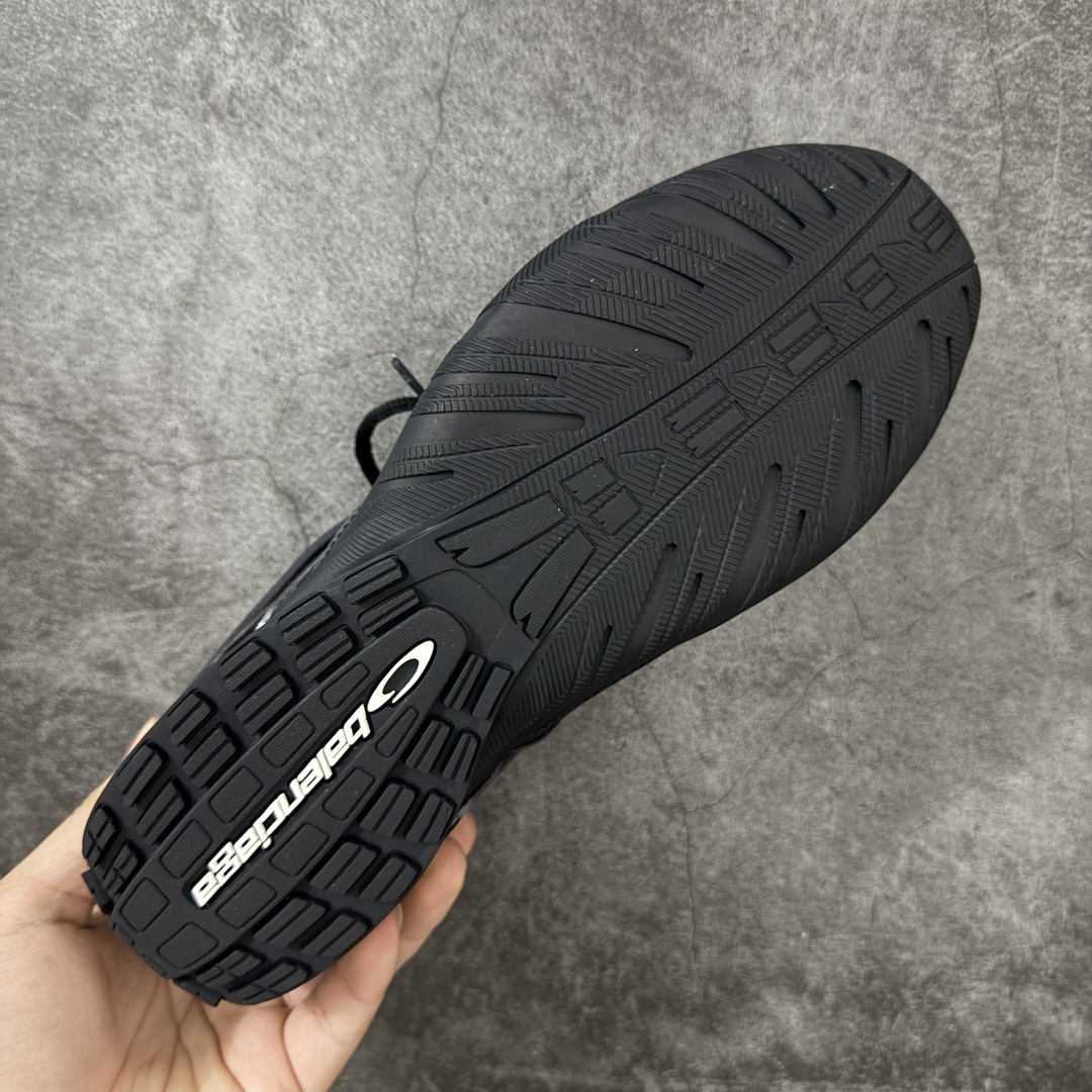 图片[9]-【XA版本】Balenciaga巴黎世家 Radar 圆头系带 做旧效果 低帮 生活休闲鞋 男款 黑色 巴黎世家25代 轻薄款经典黑出货 这个非常适合春夏季 很薄很轻 摆脱了巴黎世家往昔那种笨重的观念 尺码：35-46-选品中心
