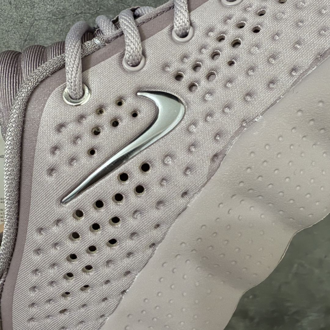 图片[3]-【正确版】Nike Mind 002 耐克 舒适柔软 科技训练鞋 黑科技产物 作为耐克首款结合神经科学研发的鞋款 它最大的设计在于鞋底 鞋底嵌有22个独立泡棉节点 上脚后能有效刺激足底触觉 搭配吸睛的外观 适合在运动后松时穿着 带来独特体验 货号：HQ4310-200 尺码：36-45-选品中心