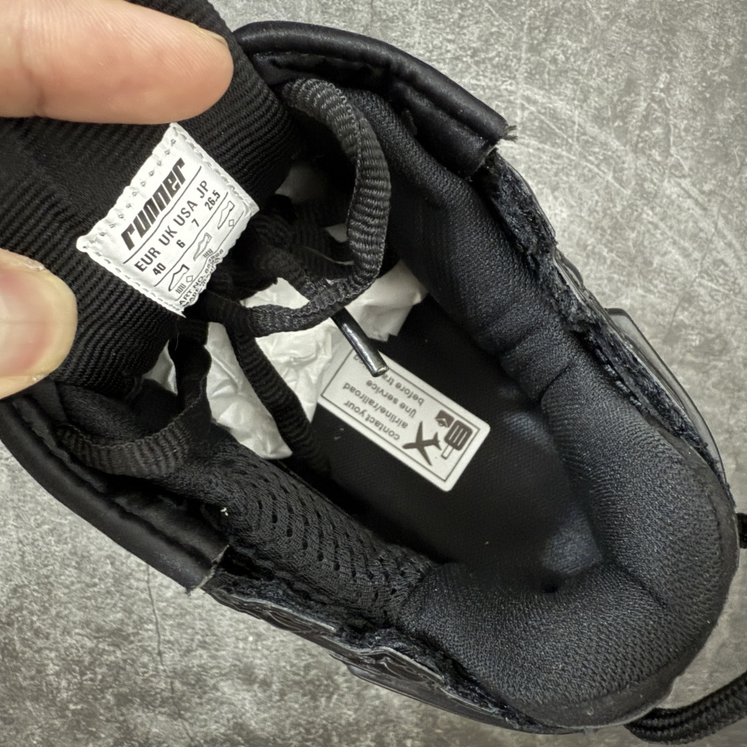 图片[7]-【VG版本】巴黎世家 七代半灯鞋Balenciaga 巴黎7.5巴黎世家 最新配色潮流复古休闲鞋 独家采用大容量锂电，反复按压10万次不会坏， 1.锂电池：3.7V 602040 450毫安时 1.65瓦时 2. 驱动IC：11种模式的开/关切换 通过溢胶、做旧、缝线等细节， 展示了设计师 Demna 的运动鞋风格， 用一双「旧鞋」传递复古感，后侧板、 翘起的鞋头，则展示了 Demna 在结构上的未来构想； 原装大盒从里到外一切百分百还原官方配置 顶级专供碾压一切版本 尺码：35-46-选品中心