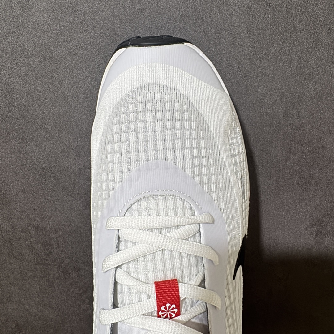 图片[5]-特价【GQ福利】平台订单 # Nike Journey Run 跑鞋 使用了新型的缓震材料 脚感偏韧 后跟有加厚的海绵填充 鞋子前掌和后掌做了加宽设计 增加了跑步时的稳定性 织物加网纱的鞋面极好的透气性 尺码：36-45 货号：FN0228-103-选品中心