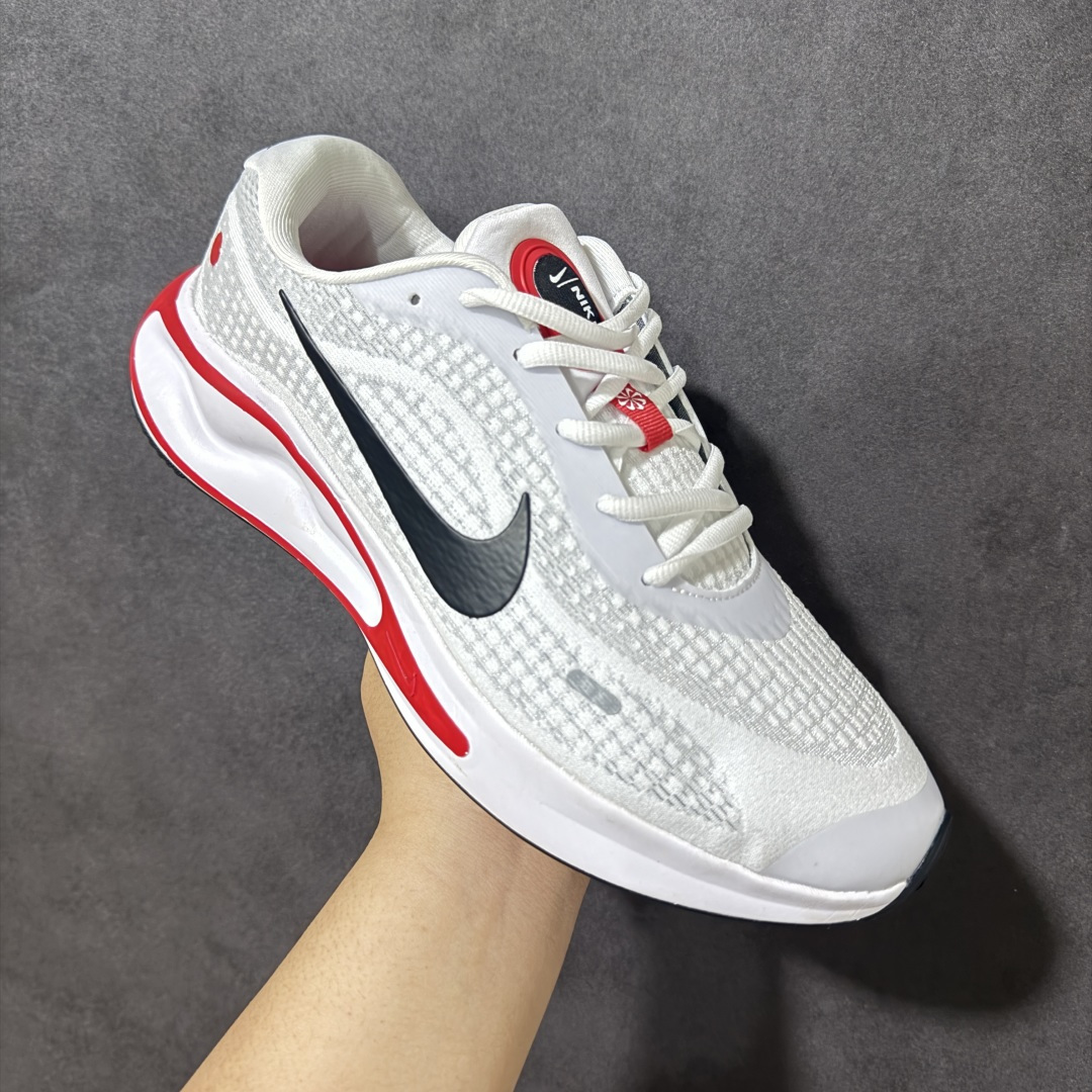 图片[3]-特价【GQ福利】平台订单 # Nike Journey Run 跑鞋 使用了新型的缓震材料 脚感偏韧 后跟有加厚的海绵填充 鞋子前掌和后掌做了加宽设计 增加了跑步时的稳定性 织物加网纱的鞋面极好的透气性 尺码：36-45 货号：FN0228-103-选品中心