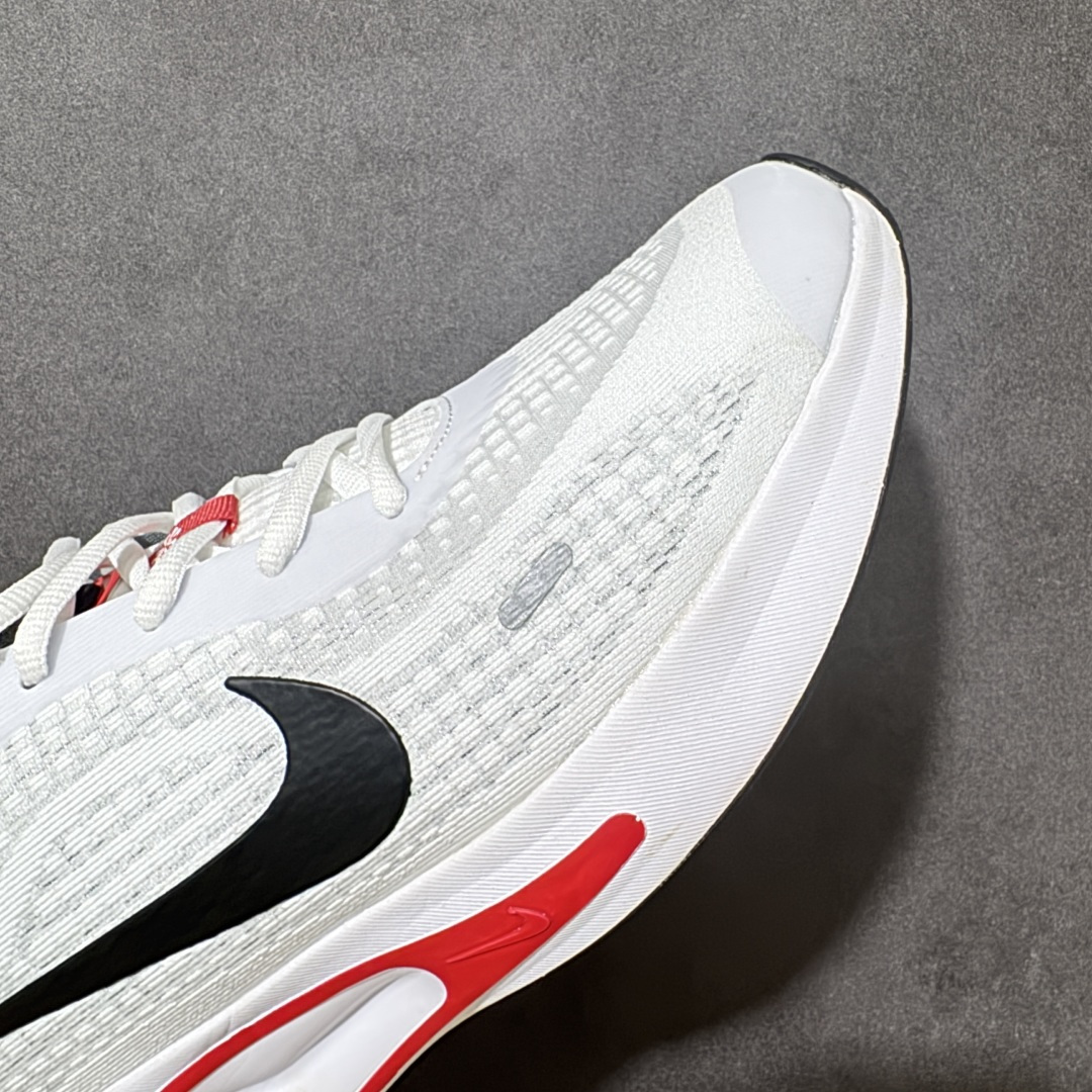 图片[8]-特价【GQ福利】平台订单 # Nike Journey Run 跑鞋 使用了新型的缓震材料 脚感偏韧 后跟有加厚的海绵填充 鞋子前掌和后掌做了加宽设计 增加了跑步时的稳定性 织物加网纱的鞋面极好的透气性 尺码：36-45 货号：FN0228-103-选品中心