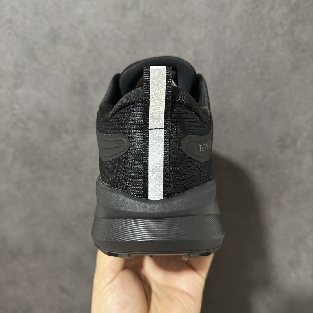 图片[4]-【公司级】阿迪达斯 ADIDAS 男鞋 TERREX AGRAVIC LT 户外超轻缓震回弹越野跑鞋网材鞋面 在户外环境保持舒适脚感，中底采用 Lightstrike 轻质泡棉材料，提供缓冲的同时增加能量反馈，其特点主要表现为韧劲十足、重量轻、耐造，适合长时间户外运动。时尚潮流，易于搭配，运动款式。 货号：D26882 尺码： 40-45 编码： MGB260270-选品中心