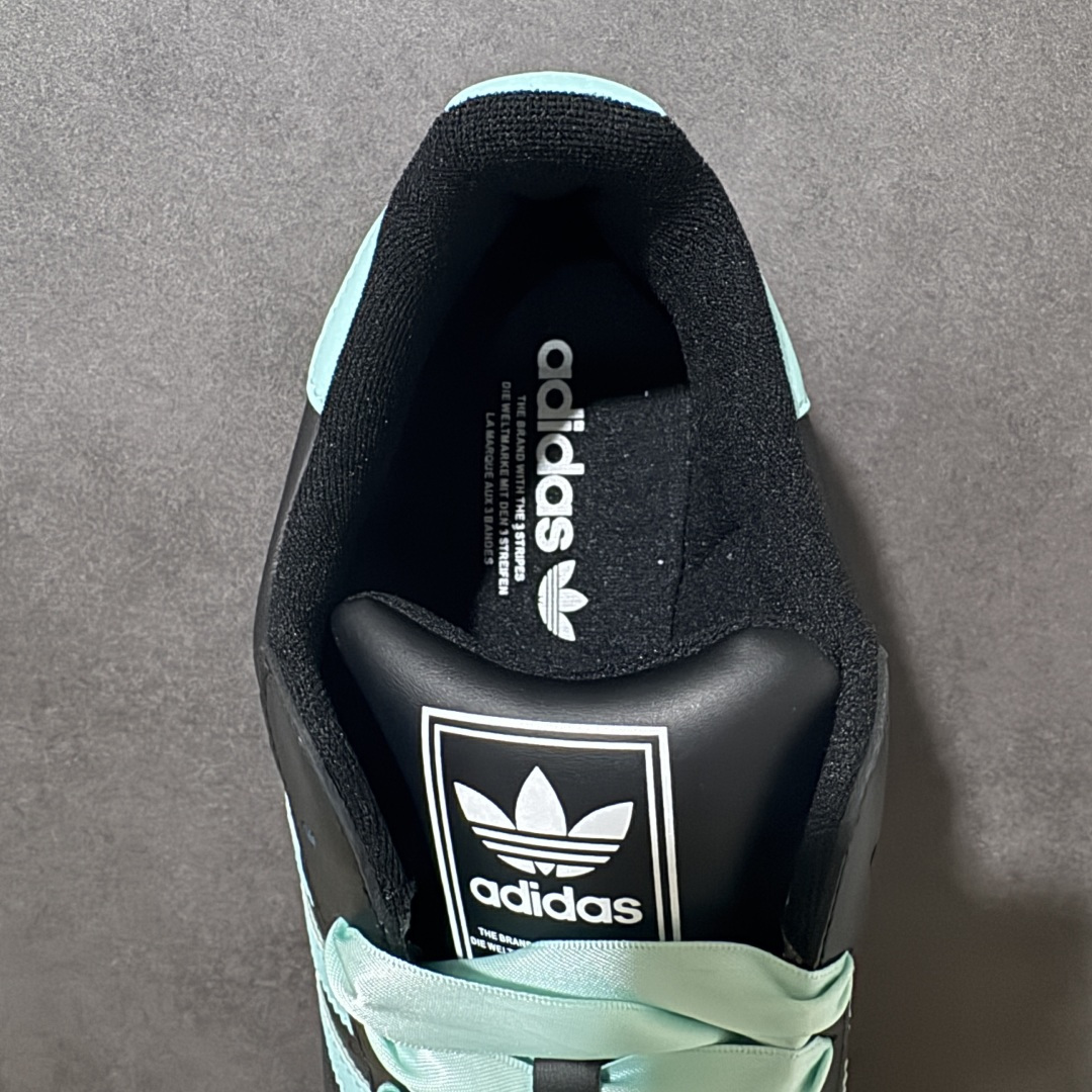 图片[6]-【H11顶级头层版】adidas originals Superstar 2 贝壳头 简约经典 舒适时尚 复古板鞋 男女同款 黑白 货号： 全新升级版 皮料改进至头层原厂皮 原盒 原底原料 开模打造 原厂织唛鞋标 高精密准度 原楦原纸板开发 匹配原版98%以上 后跟垫棉独家呈现 反口里弧度正确 原厂鞋垫 背胶 后跟电绣针数 与正品一致 原厂皮料 原厂车缝线 质感无敌 皮料切割干净 无任何毛边 清洁度细节完美 进口港宝加持 后跟自然饱满 还原公司包裹性 鞋面采用原装数据贴合技术 全方位贴合包裹脚型 鞋跟部鞋底牵引设计 提供强大的抓地性能 更适应不同实战场地路面 尺码：35.5 36 36.5 37.5 38 38.5 39 40 40.5 41 42 42.5 43 44 45-选品中心