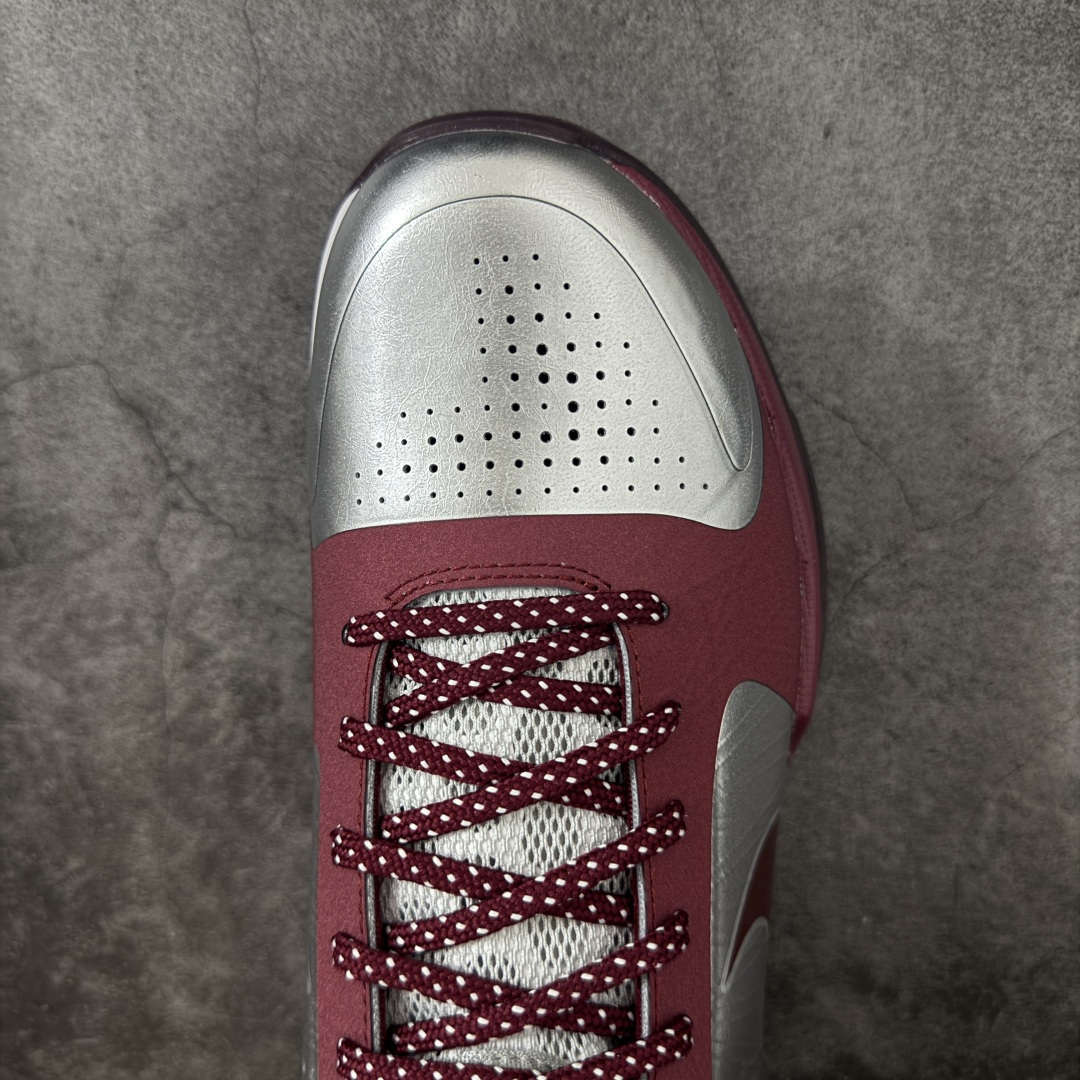 图片[5]-【Star版本】NK Zoom Kobe ZK5 科比5代 银红 IM0557-001 完美复刻公司货 前掌超大Zoom Turbo气垫 后掌EVA缓震 真正的原汁原味 还原ZP脚感 全身鞋材卡料色独家定制 唯一正确喷漆工艺Swoosh 正确凹凸蛇鳞工艺 正确鞋面渐变效果 内全置真动飞态线 独立原厂模具 最大尺码达到48.5码 首批不拼图大几率过验 亲测已过 支持各种高强度实战 无需担心 上脚价 补货周期极长 脚宽建议买大半码 科比系列前掌偏窄 不影响二次销售 支持七天无理由退换 尺码：40 40.5 41 42 42.5 43 44 44.5 45 45.5 46 47.5 48.5-选品中心
