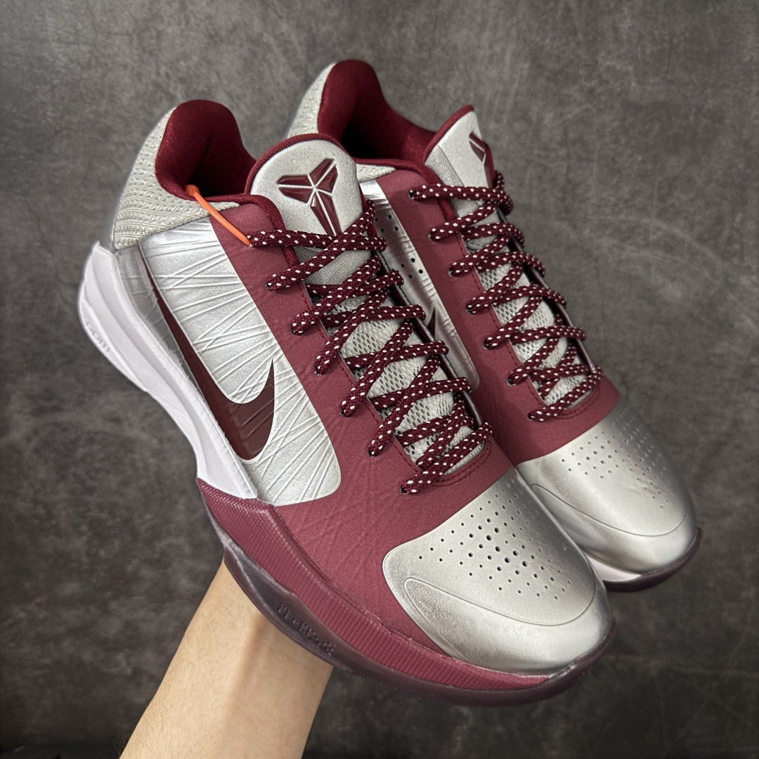 【Star版本】NK Zoom Kobe ZK5 科比5代 银红 IM0557-001 完美复刻公司货 前掌超大Zoom Turbo气垫 后掌EVA缓震 真正的原汁原味 还原ZP脚感 全身鞋材卡料色独家定制 唯一正确喷漆工艺Swoosh 正确凹凸蛇鳞工艺 正确鞋面渐变效果 内全置真动飞态线 独立原厂模具 最大尺码达到48.5码 首批不拼图大几率过验 亲测已过 支持各种高强度实战 无需担心 上脚价 补货周期极长 脚宽建议买大半码 科比系列前掌偏窄 不影响二次销售 支持七天无理由退换 尺码：40 40.5 41 42 42.5 43 44 44.5 45 45.5 46 47.5 48.5-选品中心