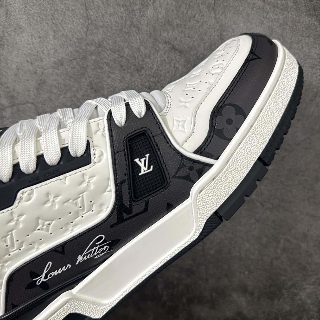 图片[6]-【PK纯原版】Louis Vuitton 路易威登 LV Trainer 低帮休闲板鞋 同步官方2025最新原版包装 海淘代购同渠道品质 高端零售 外贸充正专供 原版购入开发 ZP级全套包装 完美楦型 正确卡色 大底TPU 质感媲美原版 细节与原版一致 请注意区分市面通货材 尺码：39 40 41 42 43 44 45 46-选品中心
