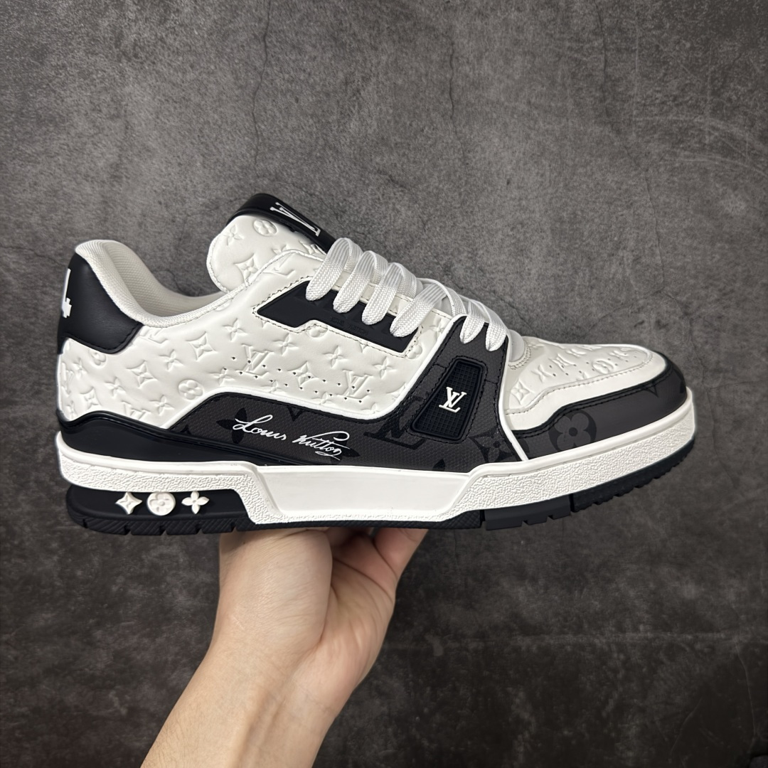 【PK纯原版】Louis Vuitton 路易威登 LV Trainer 低帮休闲板鞋 同步官方2025最新原版包装 海淘代购同渠道品质 高端零售 外贸充正专供 原版购入开发 ZP级全套包装 完美楦型 正确卡色 大底TPU 质感媲美原版 细节与原版一致 请注意区分市面通货材 尺码：39 40 41 42 43 44 45 46-选品中心
