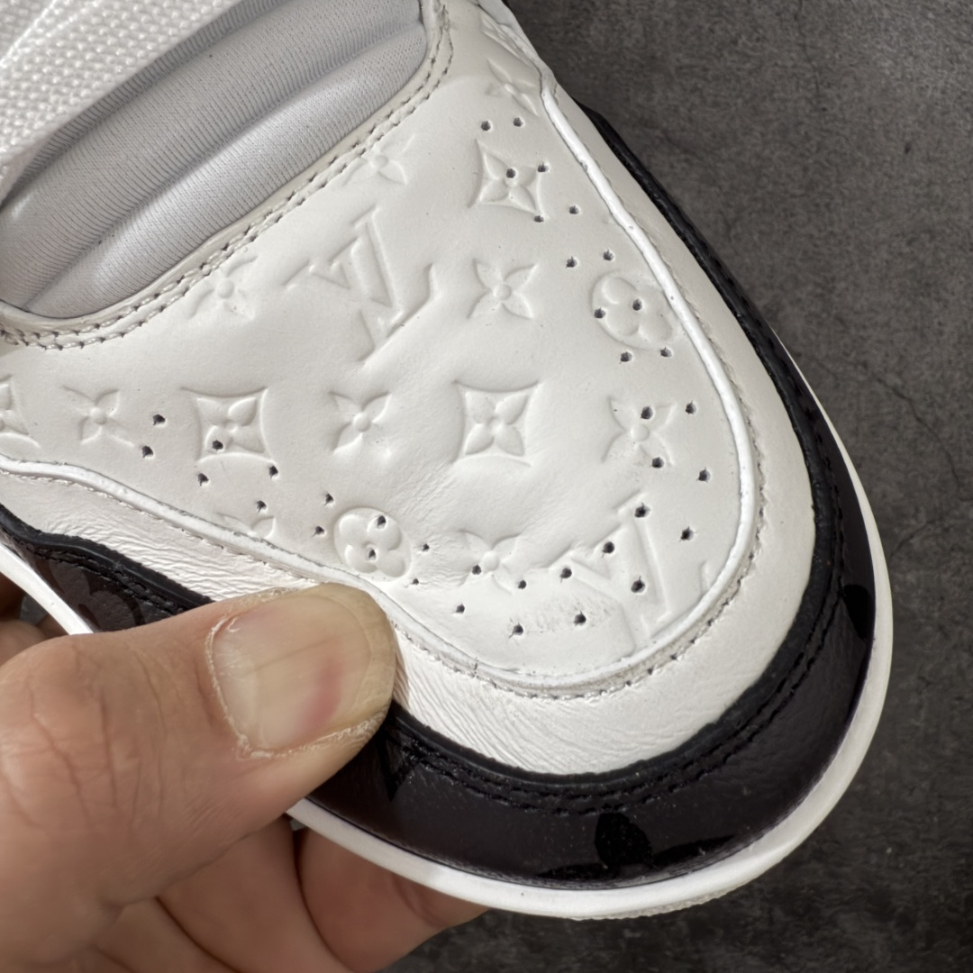 图片[6]-【PK纯原版】Louis Vuitton 路易威登 LV Trainer 低帮休闲板鞋 同步官方2025最新原版包装 海淘代购同渠道品质 高端零售 外贸充正专供 原版购入开发 ZP级全套包装 完美楦型 正确卡色 大底TPU 质感媲美原版 细节与原版一致 请注意区分市面通货材 尺码：39 40 41 42 43 44 45 46-选品中心