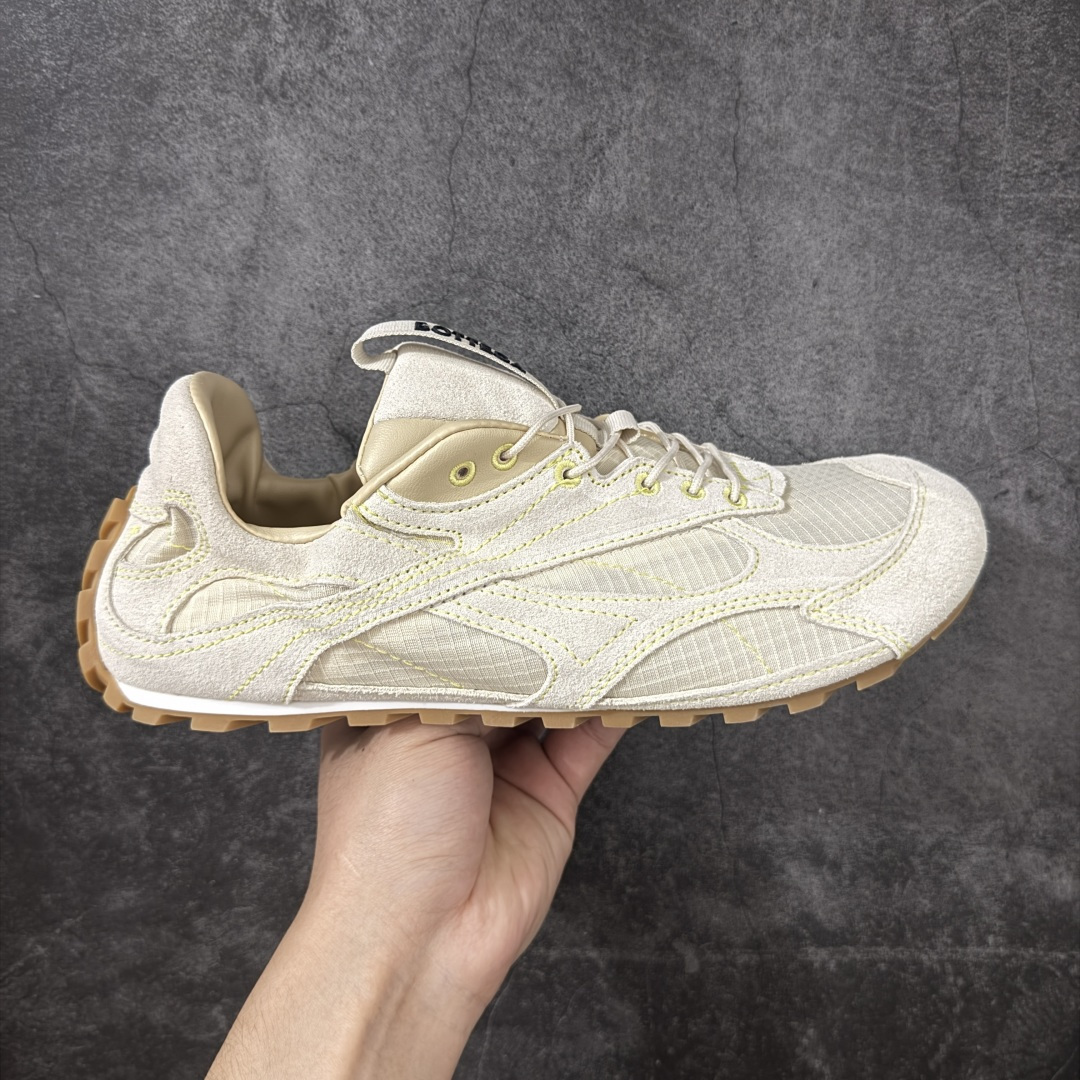 【纯原S版】BOTTEGA VENETA Orbit Runner BV葆蝶家时尚休闲王一博同款老爹鞋运动鞋 原版开发 一比一打造 相似度百分之99以上 市场一梯队级别品质 区别市场任何标文顶级品质版本 采用轻质科技网布面料 搭配几何图案设计橡胶外底 王炸系列 高版本 认准套包工艺 实际增高很多哦 还是一样显腿细非常nice 耐玩耐造 对标对版 套包鞋工艺 认准高版本 大底选用拼色TPU大底 配置原版包装 尺码：36 37 38 39 40 41 42 43 44 45 46 47-选品中心